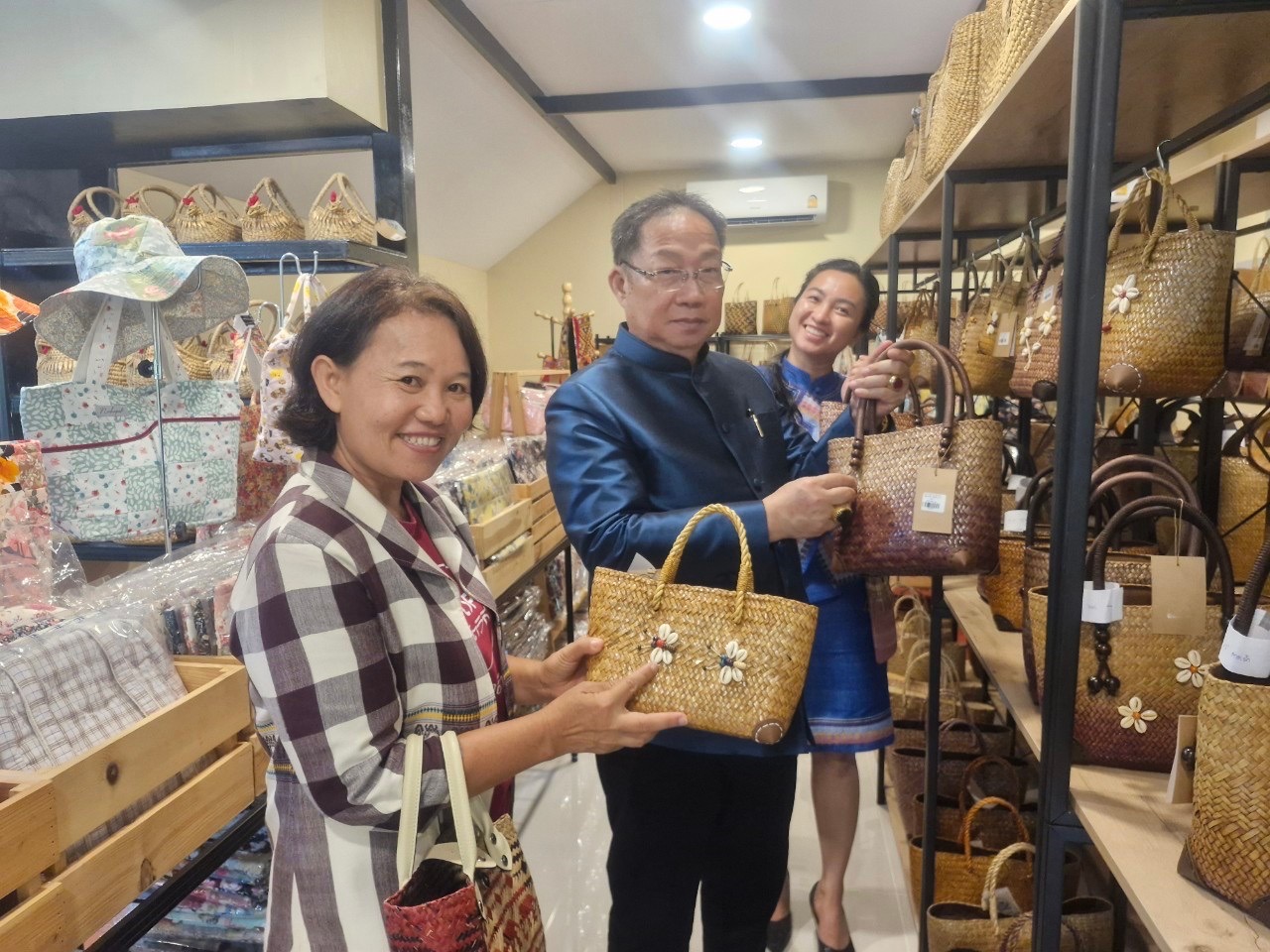 พช. ฉะเชิงเทรา ร่วมประชุมสภากาแฟ ประจำปีงบประมาณ 2567 ครั้งที่ 8/2567