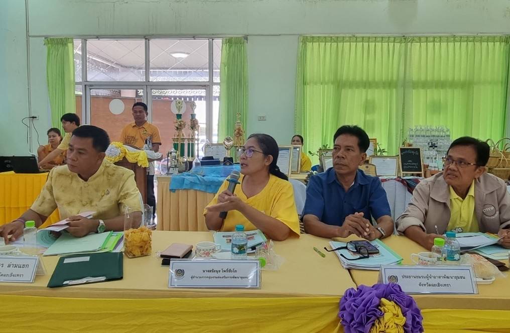 คณะกรรมการคัดสรรกิจกรรมพัฒนาชุมชนดีเด่น จังหวัดฉะเชิงเทรา ลงพื้นที่ตรวจเยี่ยมเพื่อคัดสรรกิจกรรมฯในระดับพื้นที่