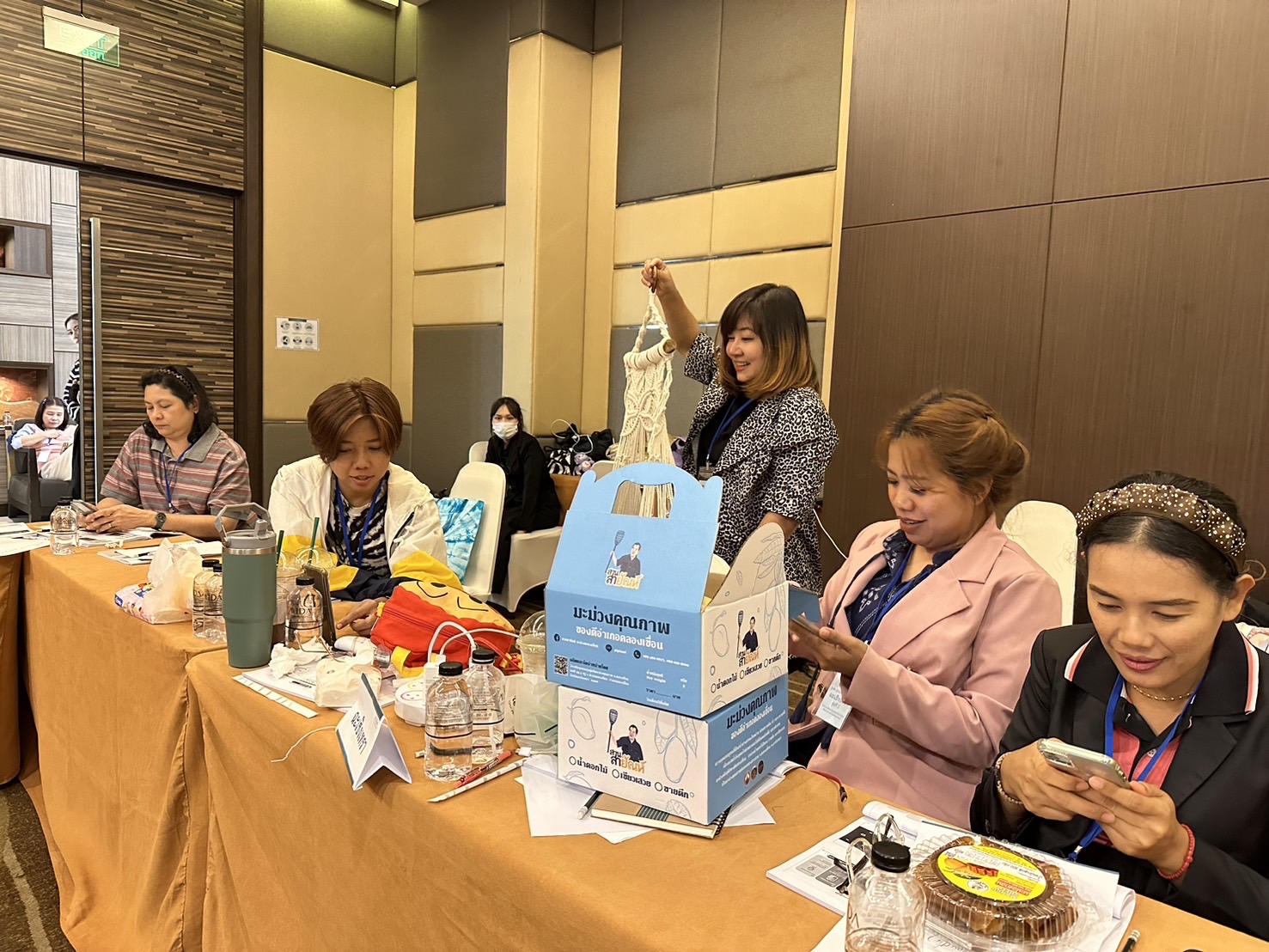 พช. ฉะเชิงเทรา ร่วมประชุมเชิงปฏิบัติการโครงการติดอาวุธกลยุทธออนไลน์เพิ่มยอดขายด้วยคอนเทนต์