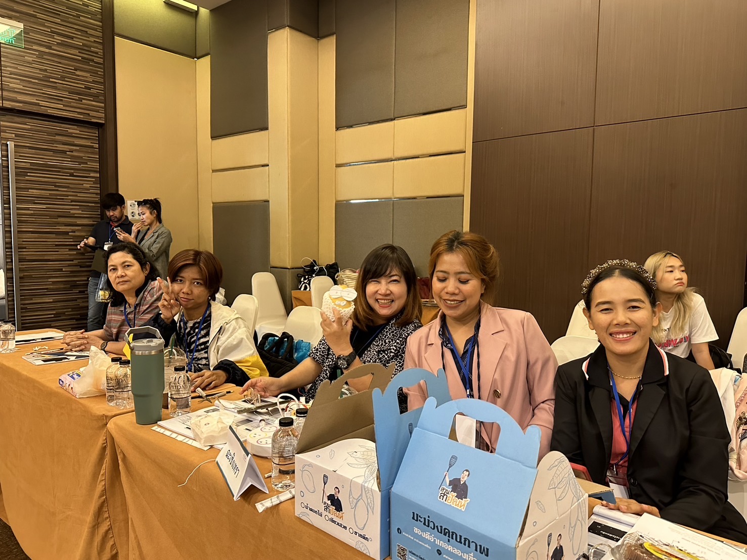 พช. ฉะเชิงเทรา ร่วมประชุมเชิงปฏิบัติการโครงการติดอาวุธกลยุทธออนไลน์เพิ่มยอดขายด้วยคอนเทนต์