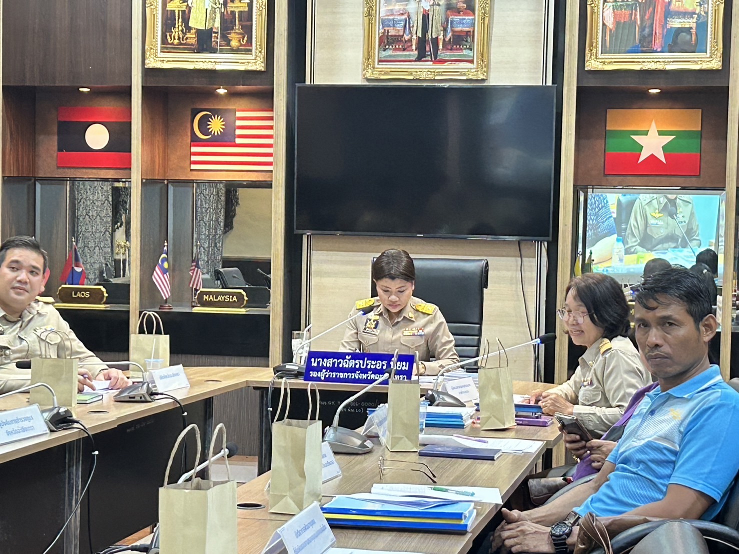 พช. ฉะเชิงเทรา ประชุมคณะทำงานติดตามและประกวดกองทุนแม่ของแผ่นดินดีเด่นระดับจังหวัด ประจำปีงบประมาณ พ.ศ. 2567 ครั้งที่ 2/2567