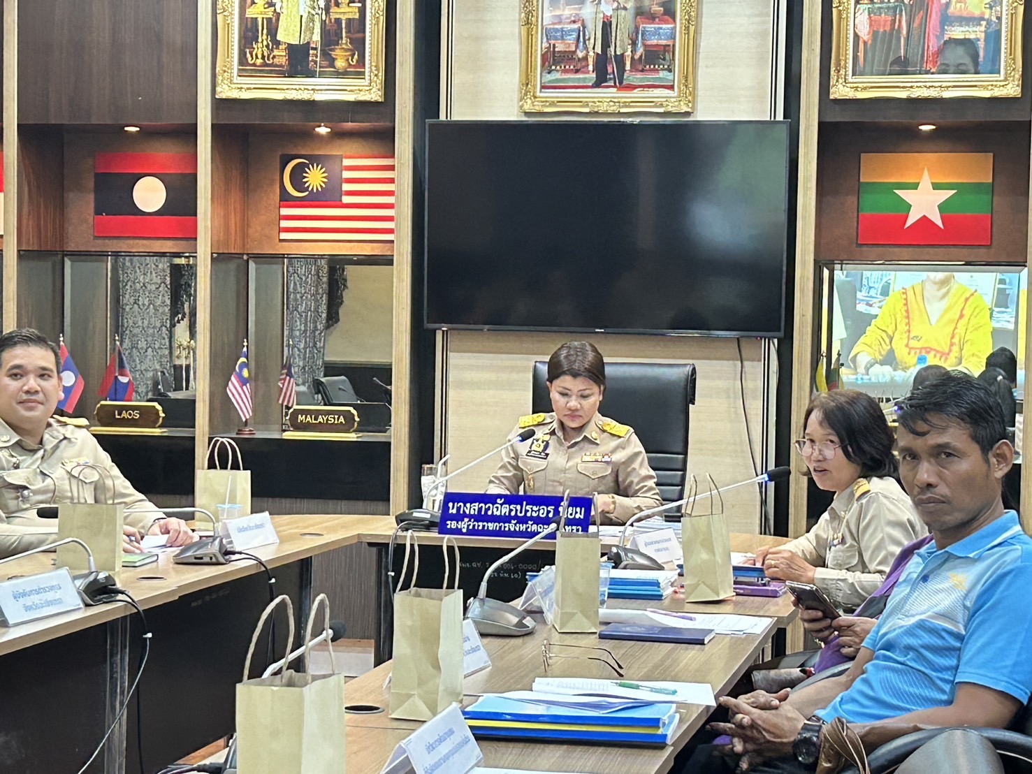 พช. ฉะเชิงเทรา ประชุมคณะทำงานติดตามและประกวดกองทุนแม่ของแผ่นดินดีเด่นระดับจังหวัด ประจำปีงบประมาณ พ.ศ. 2567 ครั้งที่ 2/2567