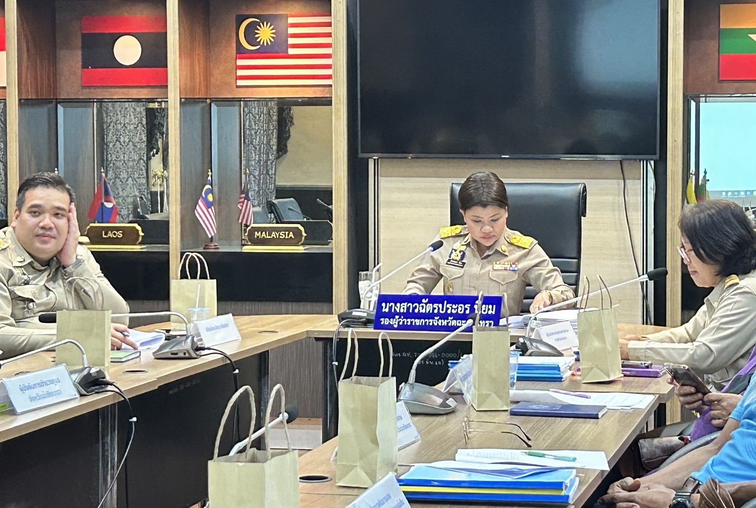 พช. ฉะเชิงเทรา ประชุมคณะทำงานติดตามและประกวดกองทุนแม่ของแผ่นดินดีเด่นระดับจังหวัด ประจำปีงบประมาณ พ.ศ. 2567 ครั้งที่ 2/2567