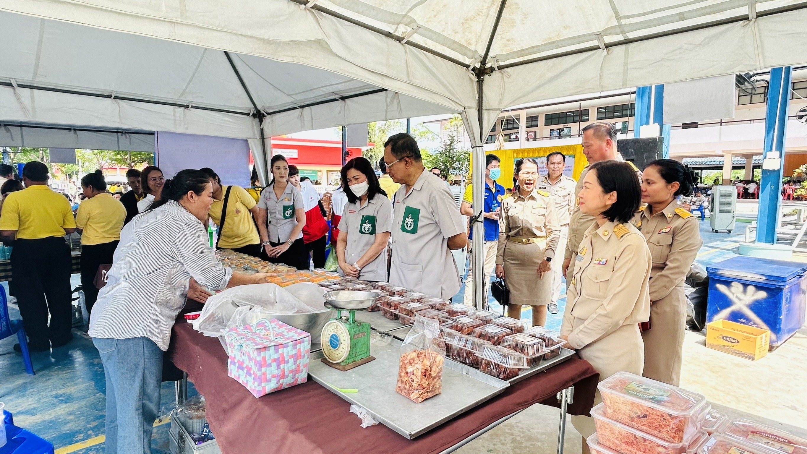 พช. ฉะเชิงเทรา ร่วมโครงการ “จังหวัดฉะเชิงเทรา บำบัดทุกข์ บำรุงสุข สร้างรอยยิ้มให้ประชาชน” ประจำปีงบประมาณ พ.ศ. 2567