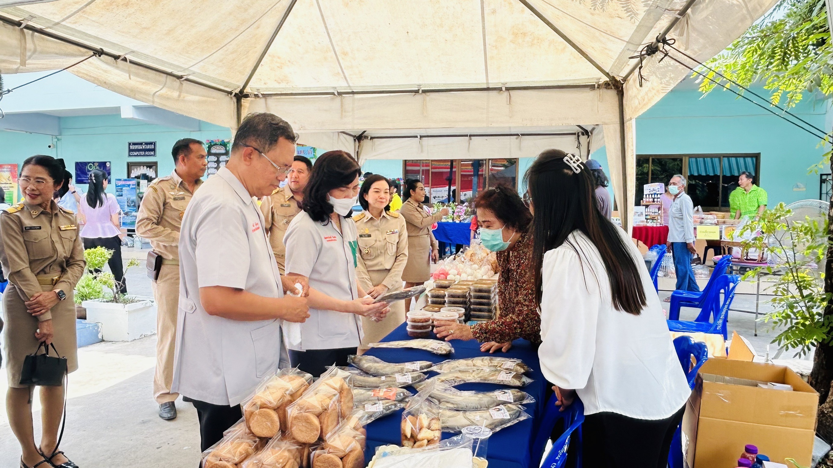 พช. ฉะเชิงเทรา ร่วมโครงการ “จังหวัดฉะเชิงเทรา บำบัดทุกข์ บำรุงสุข สร้างรอยยิ้มให้ประชาชน” ประจำปีงบประมาณ พ.ศ. 2567