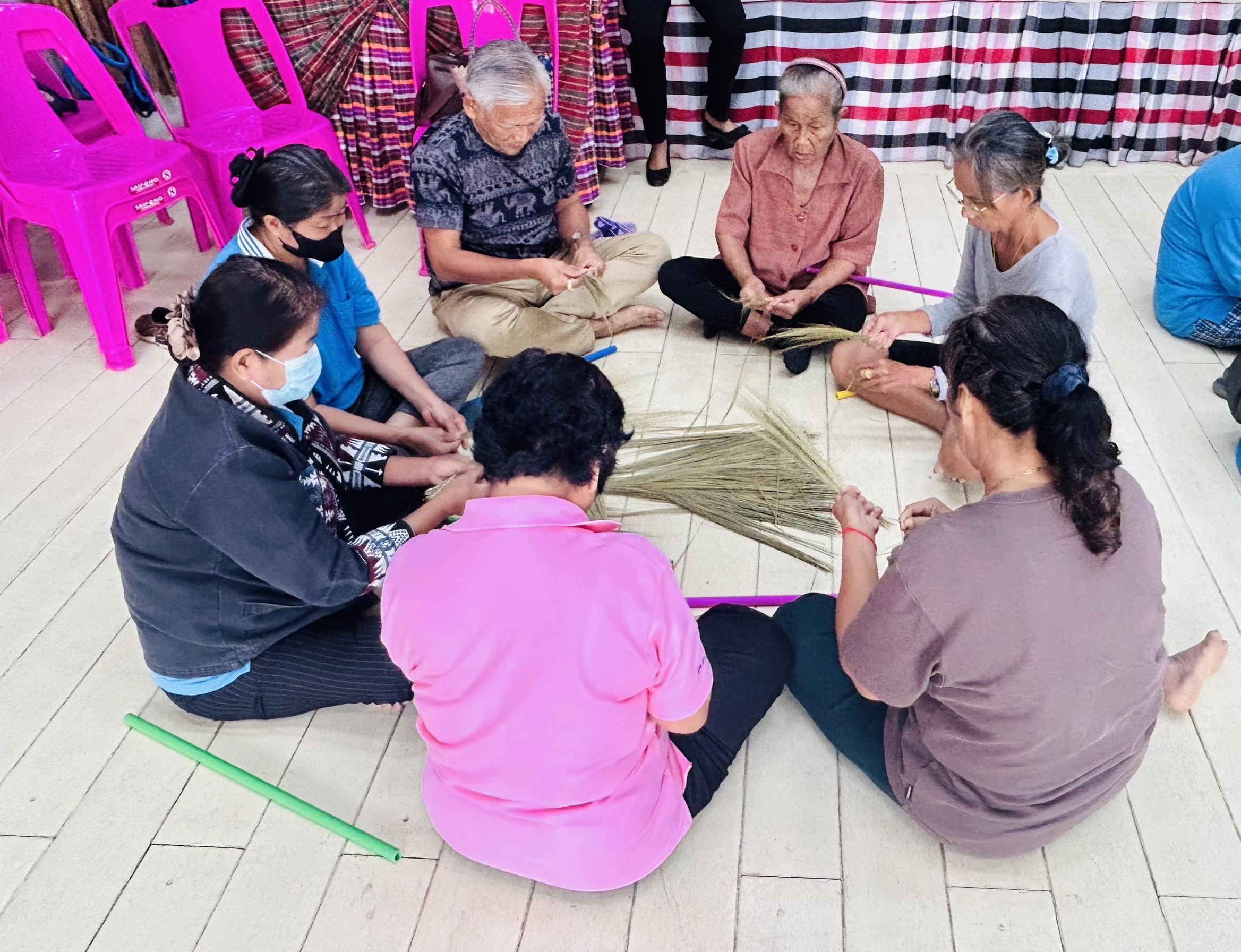 พช.ฉะเชิงเทรา ร่วมลงพื้นที่ติดตามและประเมินผลโครงการที่ได้รับการสนับสนุนเงินจากกองทุนส่งเสริมการจัดสวัสดิการสังคม ประจำปี ๒๕๖๗