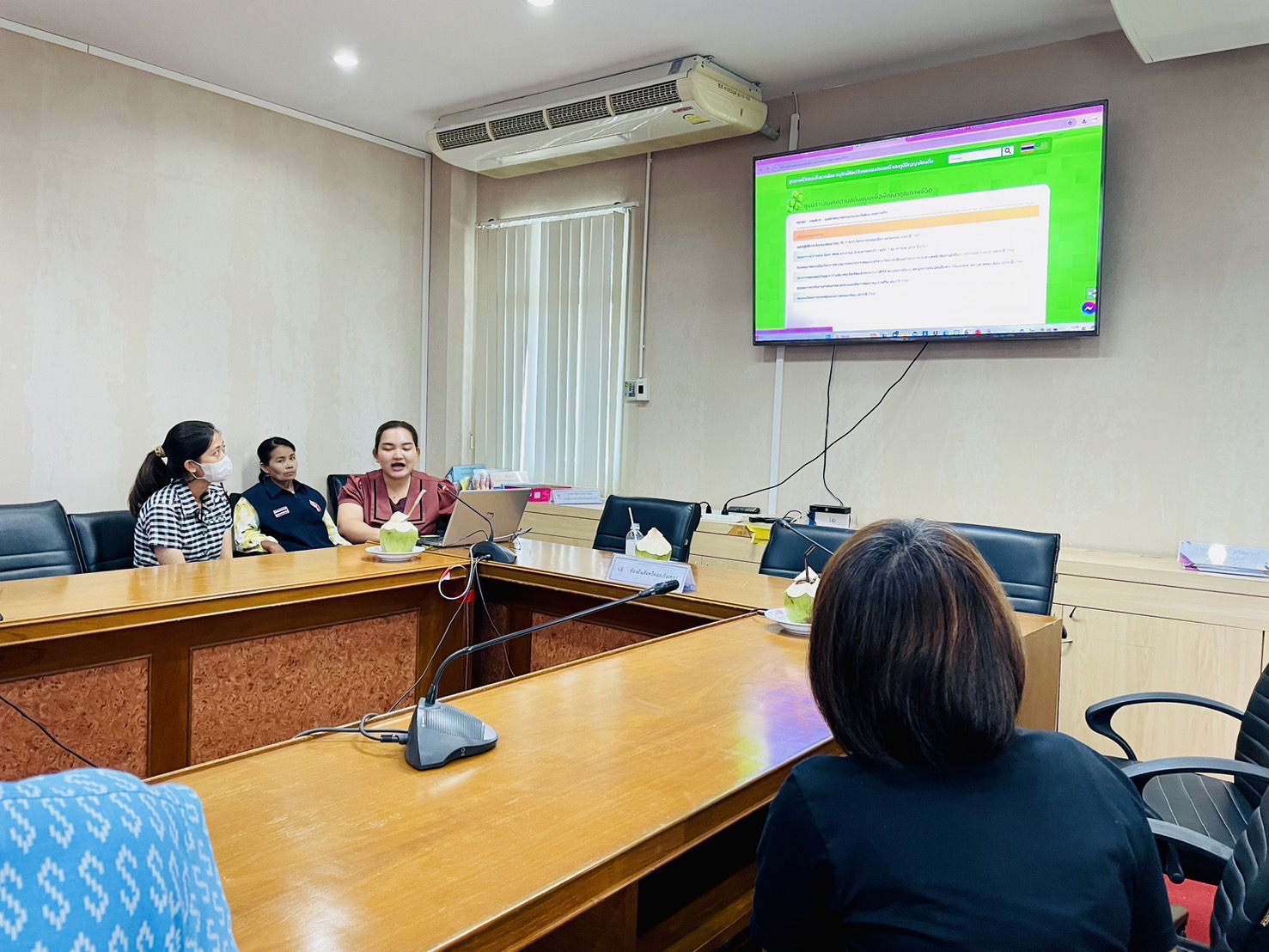 พช.แปดริ้วรับการตรวจประเมินความพร้อมการจัดตั้งสารสนเทศตำบลต้นแบบเพื่อพัฒนาคุณภาพชีวิต ระดับเขตตรวจราชการ ประจำปีงบประมาณ พ.ศ. 2567