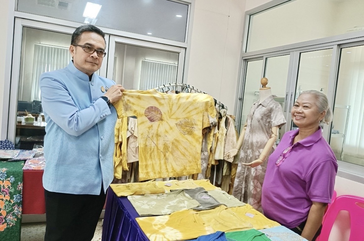 “พช.ฉะเชิงเทรา รับการตรวจพิจารณาคัดเลือกคนกองทุนพัฒนาบทบาทสตรีดีเด่น ระดับเขตตรวจราชการ ประจำปี 2567“