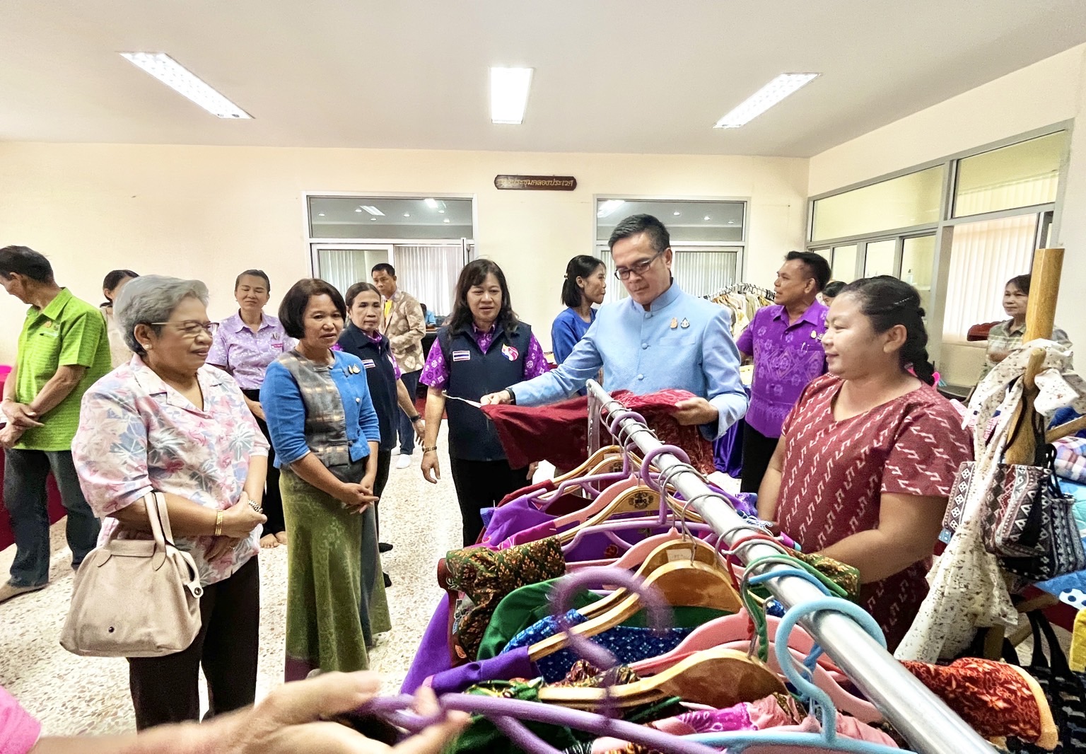 “พช.ฉะเชิงเทรา รับการตรวจพิจารณาคัดเลือกคนกองทุนพัฒนาบทบาทสตรีดีเด่น ระดับเขตตรวจราชการ ประจำปี 2567“