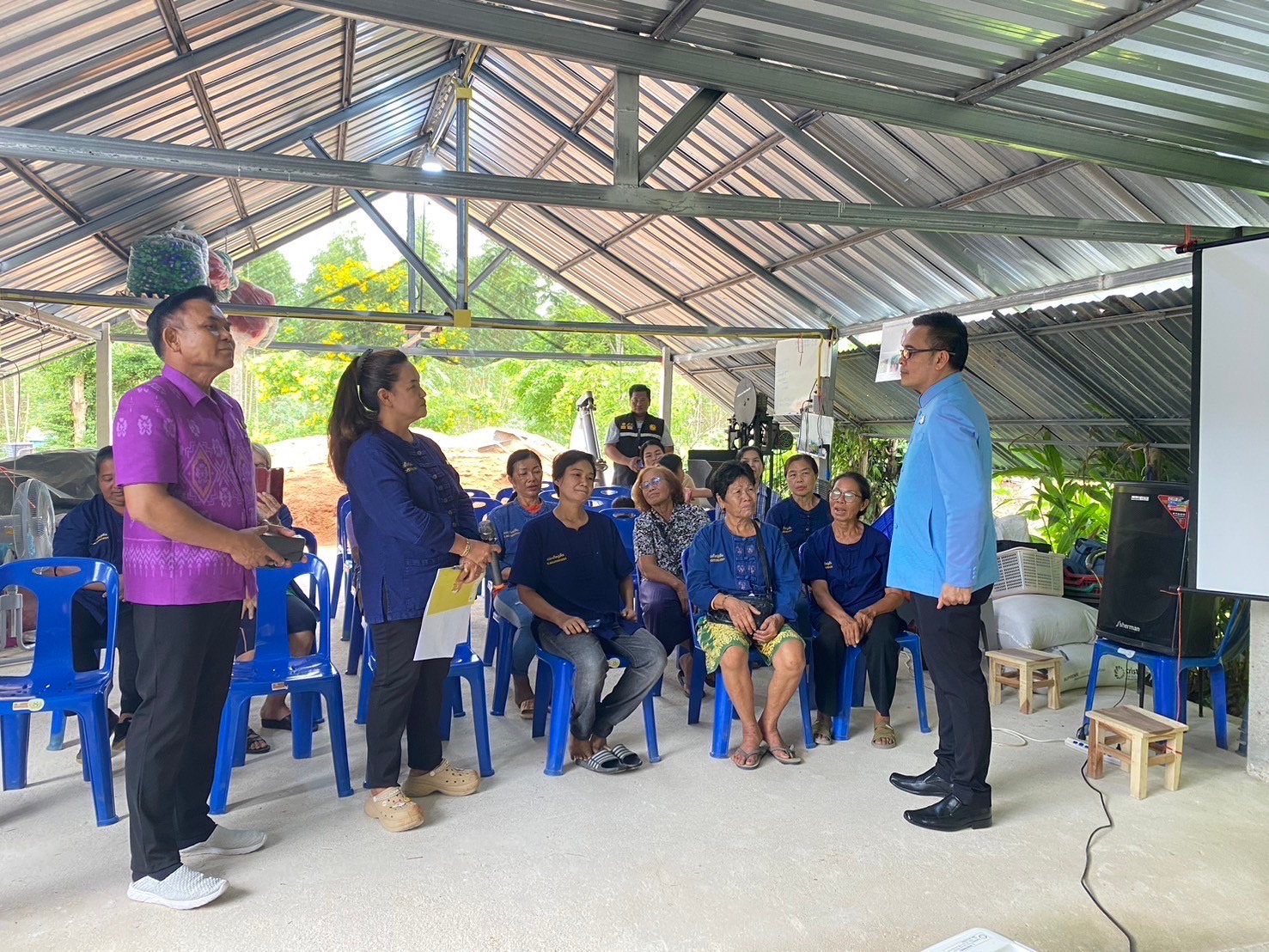 “พช.ฉะเชิงเทรา รับการตรวจพิจารณาคัดเลือกคนกองทุนพัฒนาบทบาทสตรีดีเด่น ระดับเขตตรวจราชการ ประจำปี 2567“