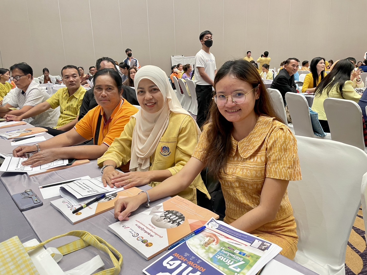 พช. ฉะเชิงเทรา ร่วมโครงการพัฒนากลไกการขับเคลื่อนการดำเนินงานแก้ไขปัญหาหนี้สินครัวเรือนของประชาชน โดยศูนย์จัดการกองทุนชุมชน ประจำปีงบประมาณ 2567