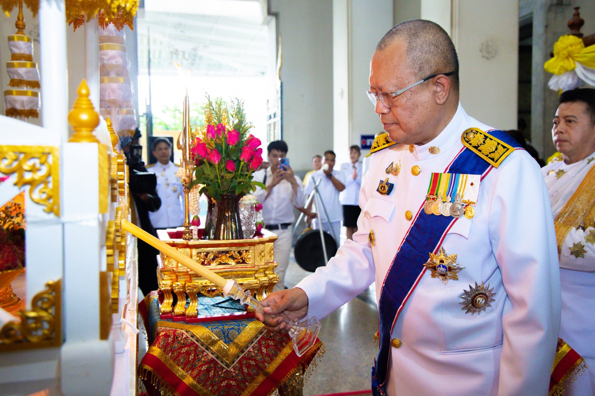 พช. ฉะเชิงเทรา ร่วมพิธีจัดทำน้ำพระพุทธมนต์ศักดิ์สิทธิ์ของจังหวัด งานเฉลิมพระเกียรติพระบาทสมเด็จพระเจ้าอยู่หัว เนื่องในโอกาสมหามงคลเฉลิมพระชนมพรรษา 6 รอบ 28 กรกฎาคม 2567