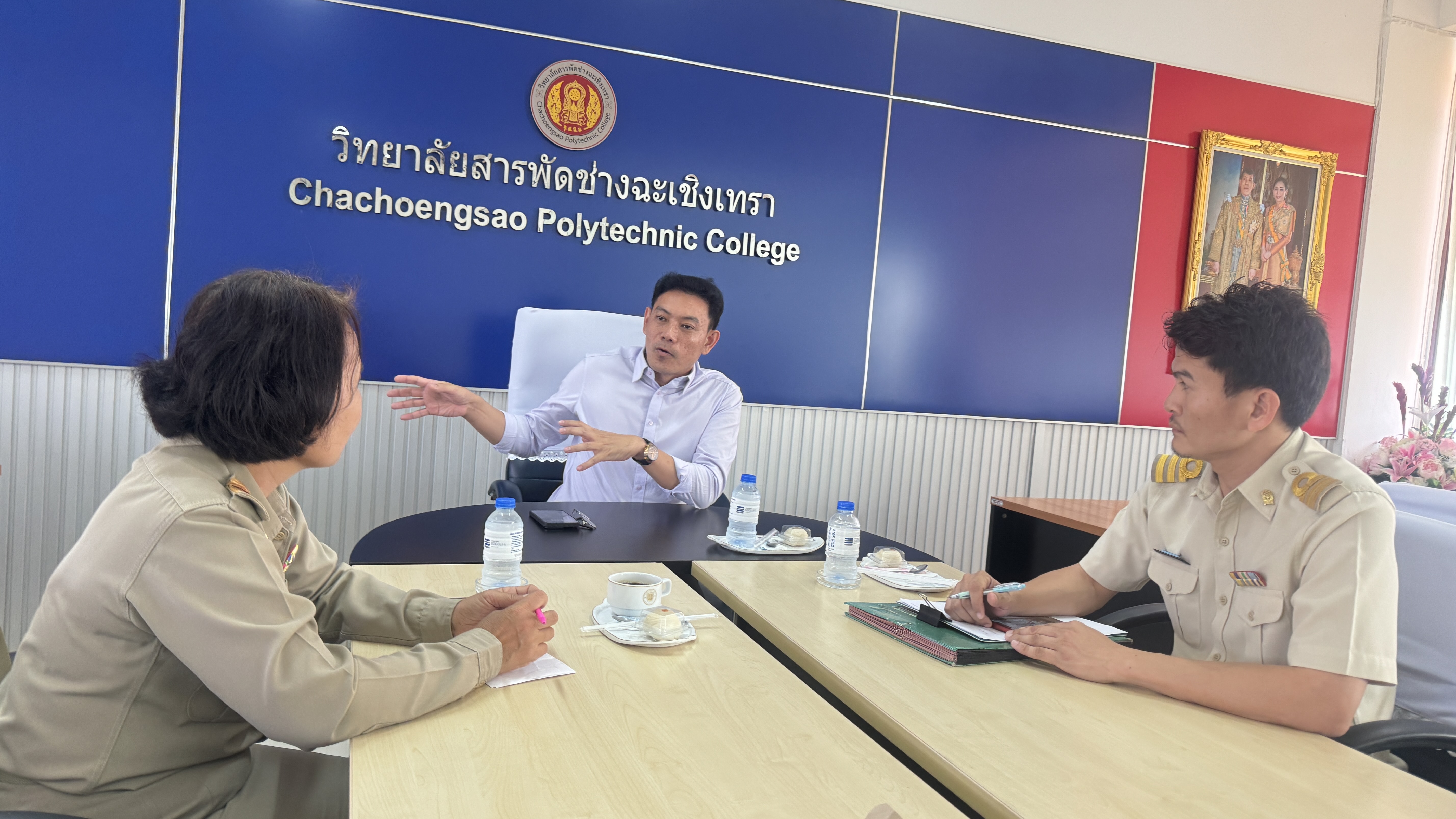 พช. ฉะเชิงเทรา เตรียมความพร้อมการจัดทำโครงการเครือข่ายกองทุนแม่ของแผ่นดินระดับจังหวัดหนุนเสริมสัมมาชีพชุมชนแก่กลุ่มเสี่ยงหรือผู้ผ่านการบำบัด