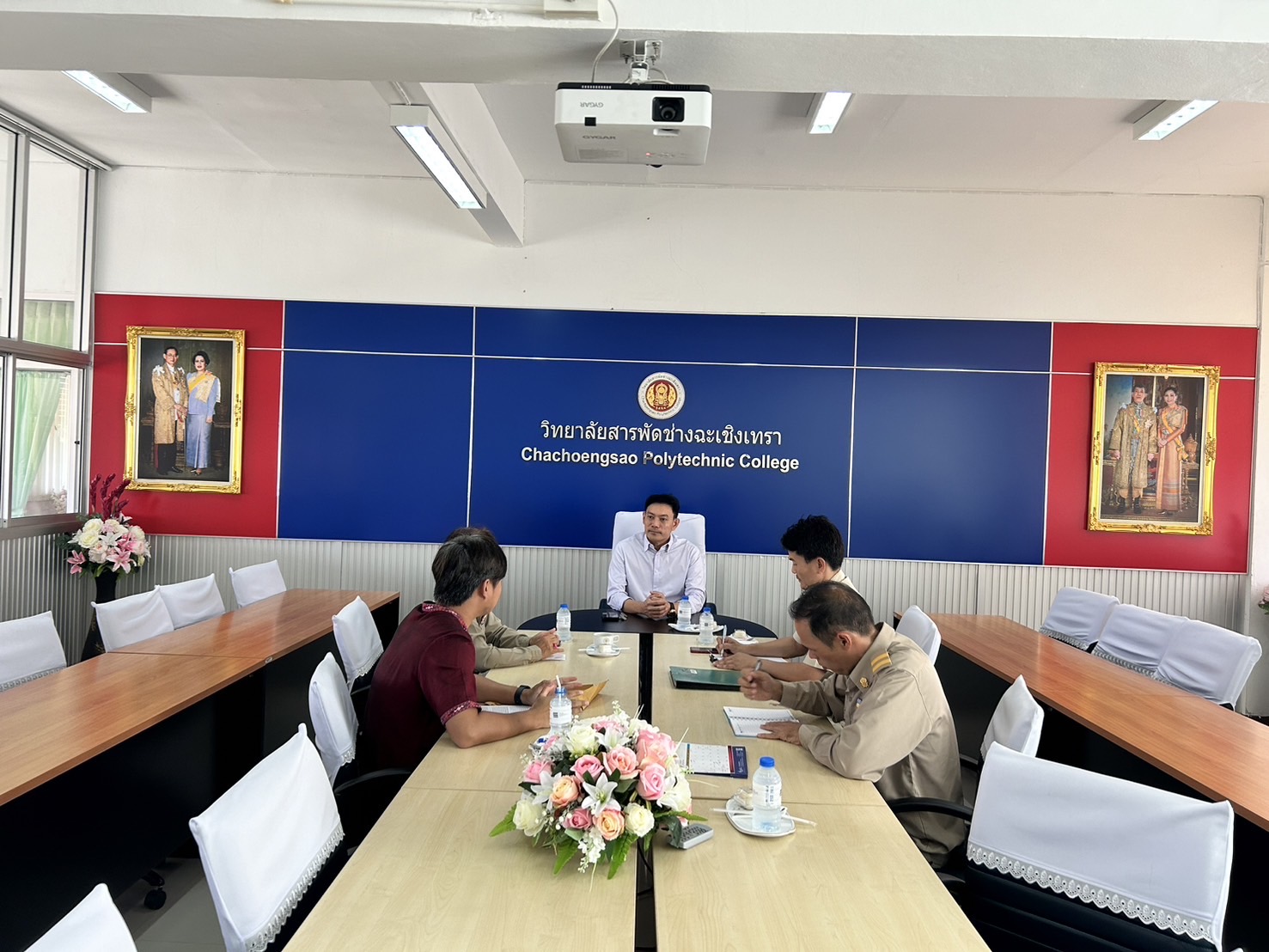 พช. ฉะเชิงเทรา เตรียมความพร้อมการจัดทำโครงการเครือข่ายกองทุนแม่ของแผ่นดินระดับจังหวัดหนุนเสริมสัมมาชีพชุมชนแก่กลุ่มเสี่ยงหรือผู้ผ่านการบำบัด