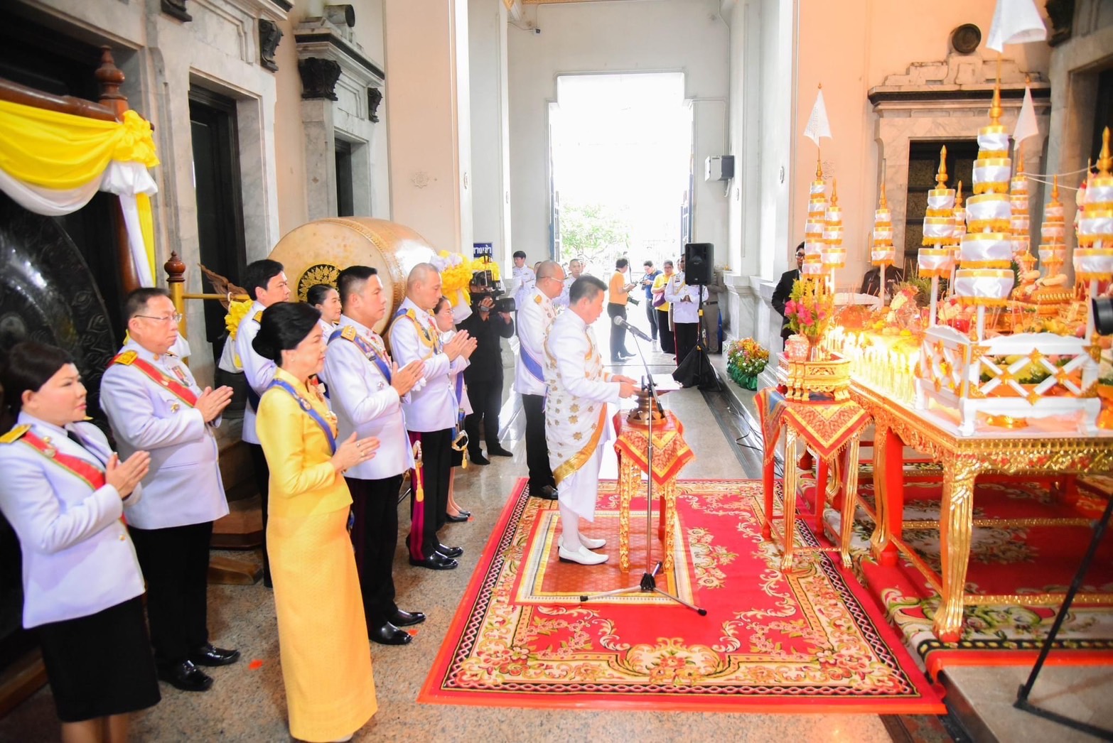 พช. ฉะเชิงเทรา ร่วมพิธีจัดทำน้ำพระพุทธมนต์ศักดิ์สิทธิ์ของจังหวัด งานเฉลิมพระเกียรติพระบาทสมเด็จพระเจ้าอยู่หัว เนื่องในโอกาสมหามงคลเฉลิมพระชนมพรรษา 6 รอบ 28 กรกฎาคม 2567