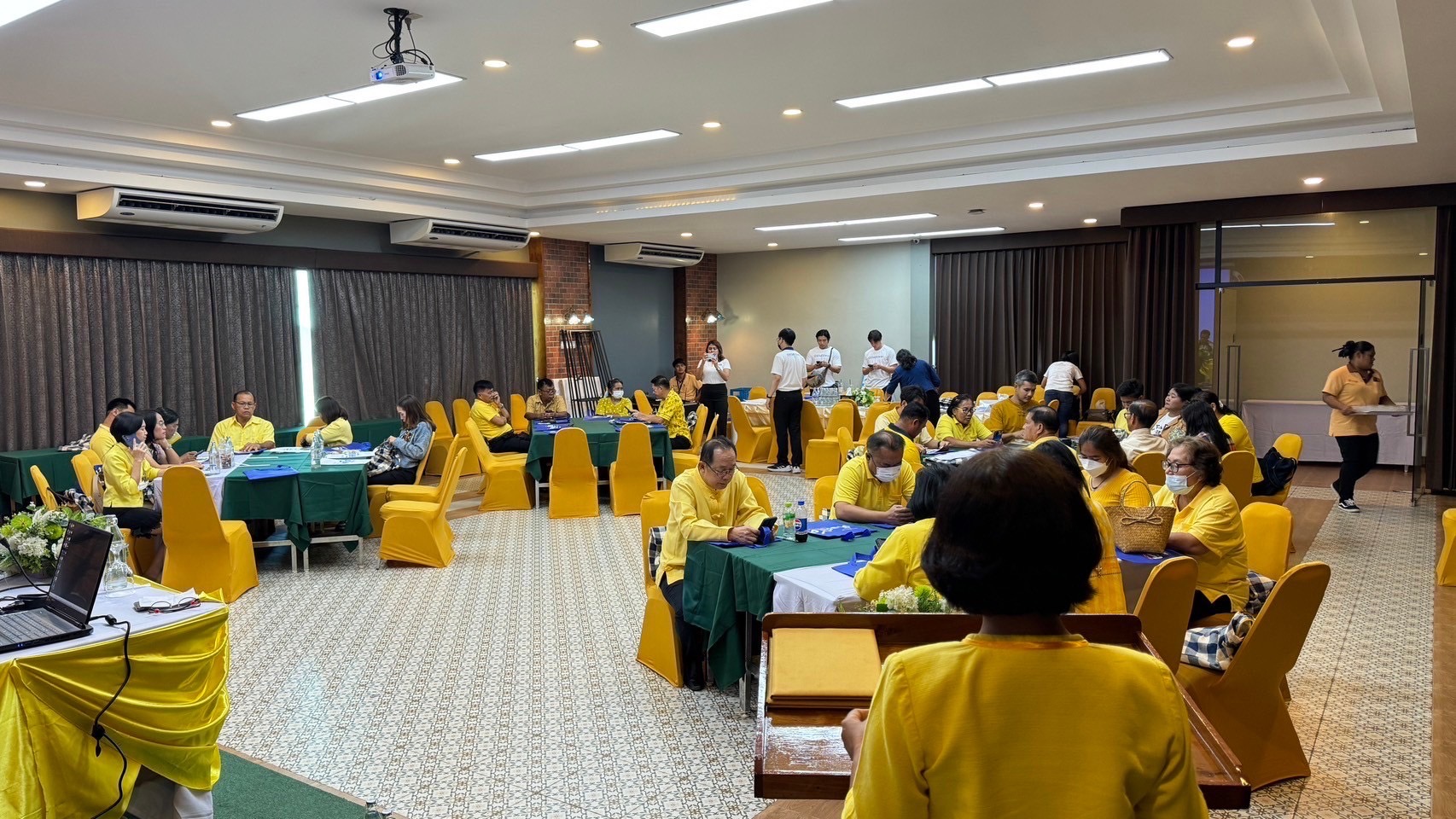 พช.ฉะเชิงเทรา จัดประชุมเชิงปฏิบัติการผู้ขับเคลื่อนการบริหารจัดการหนี้โดยศูนย์จัดการกองทุนชุมชน ระดับจังหวัด