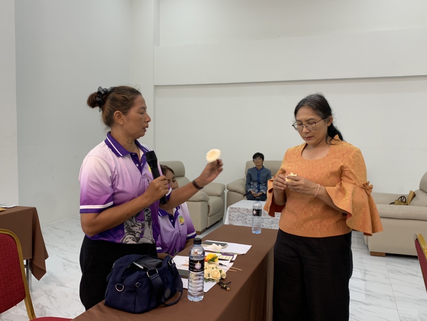 พช. ฉะเชิงเทรา เปิดโครงการส่งเสริมกระบวนการเครือข่ายองค์ความรู้ (Knowledge – Based OTOP : KBO) กิจกรรมประชุมเชิงปฏิบัติการให้ความรู้แก่ผู้ผลิต ผู้ประกอบการ OTOP