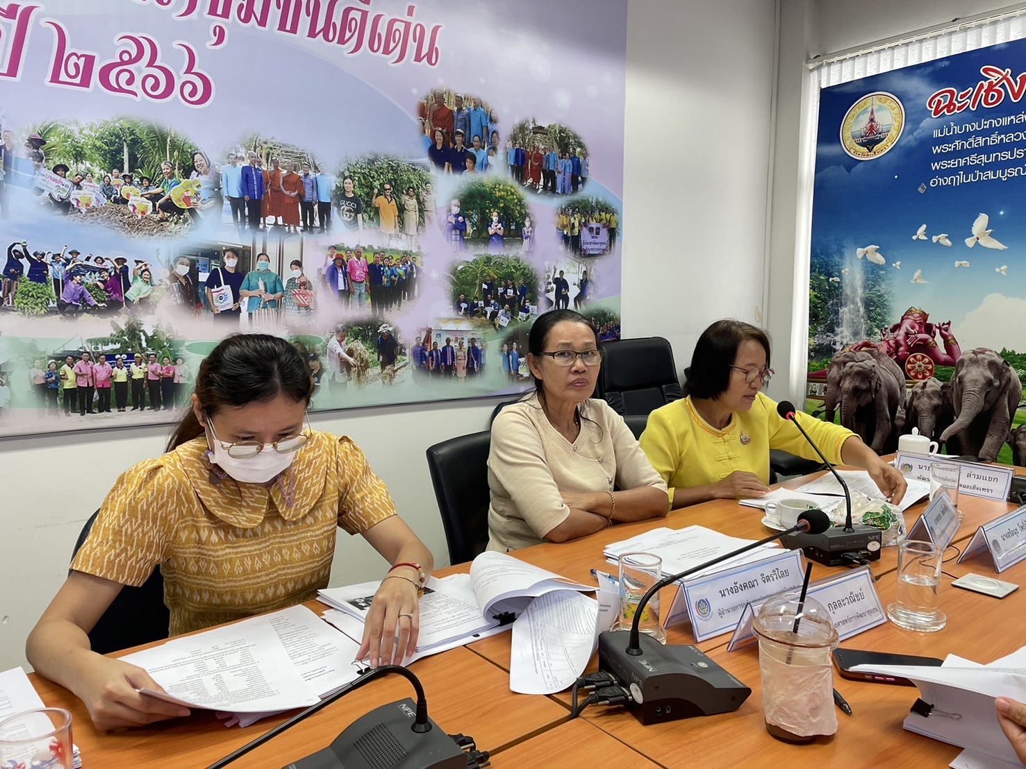 พช.ฉะเชิงเทรา ประชุมพิจารณาคัดเลือกการจัดตั้งศูนย์จัดการกองทุนชุมชนเพื่อพัฒนาสู่การเป็นต้นแบบด้านการบริหารจัดการหนี้ ระดับจังหวัด ประจำปีงบประมาณ พ.ศ.2567