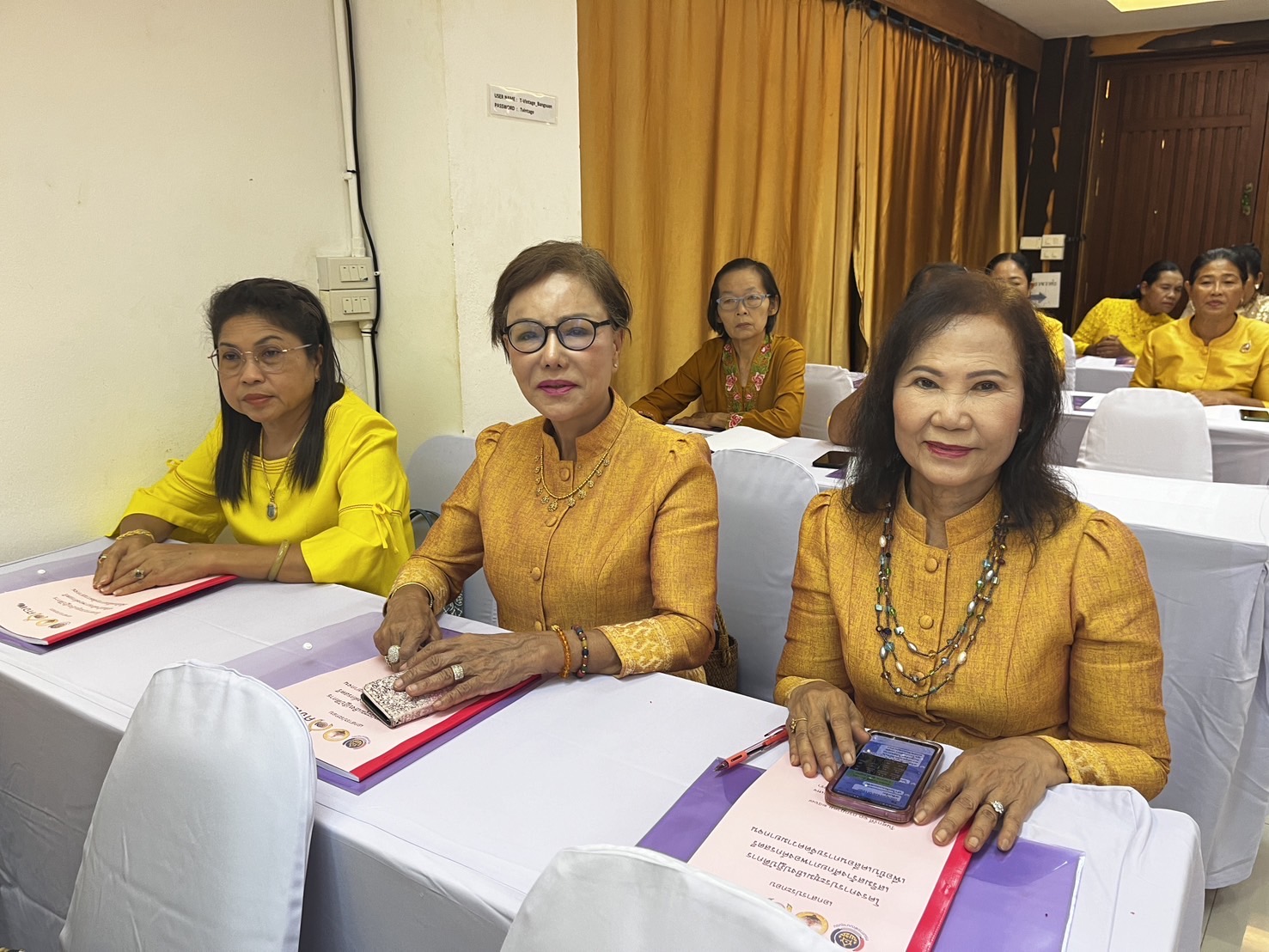 พช.ฉะเชิงเทรา ดำเนินการโครงการประชุมเชิงปฏิบัติการคณะกรรมการพัฒนาสตรีจังหวัดขับเคลื่อนงานขจัดความยากจน