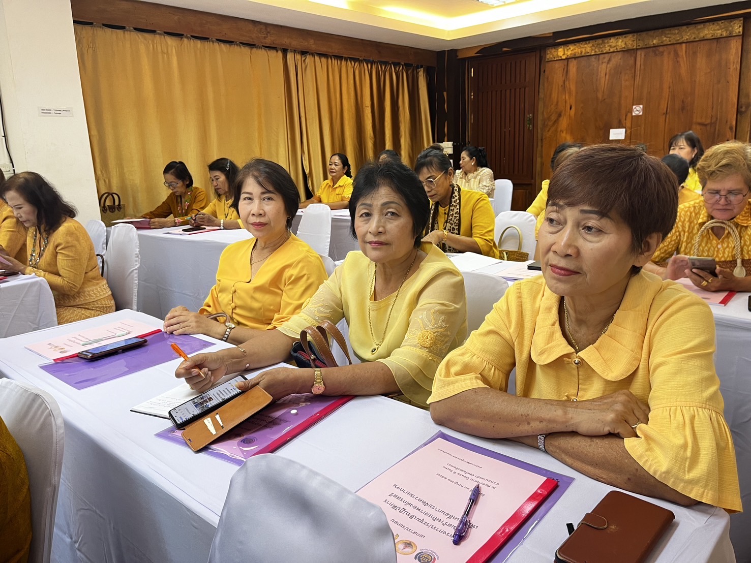 พช.ฉะเชิงเทรา ดำเนินการโครงการประชุมเชิงปฏิบัติการคณะกรรมการพัฒนาสตรีจังหวัดขับเคลื่อนงานขจัดความยากจน