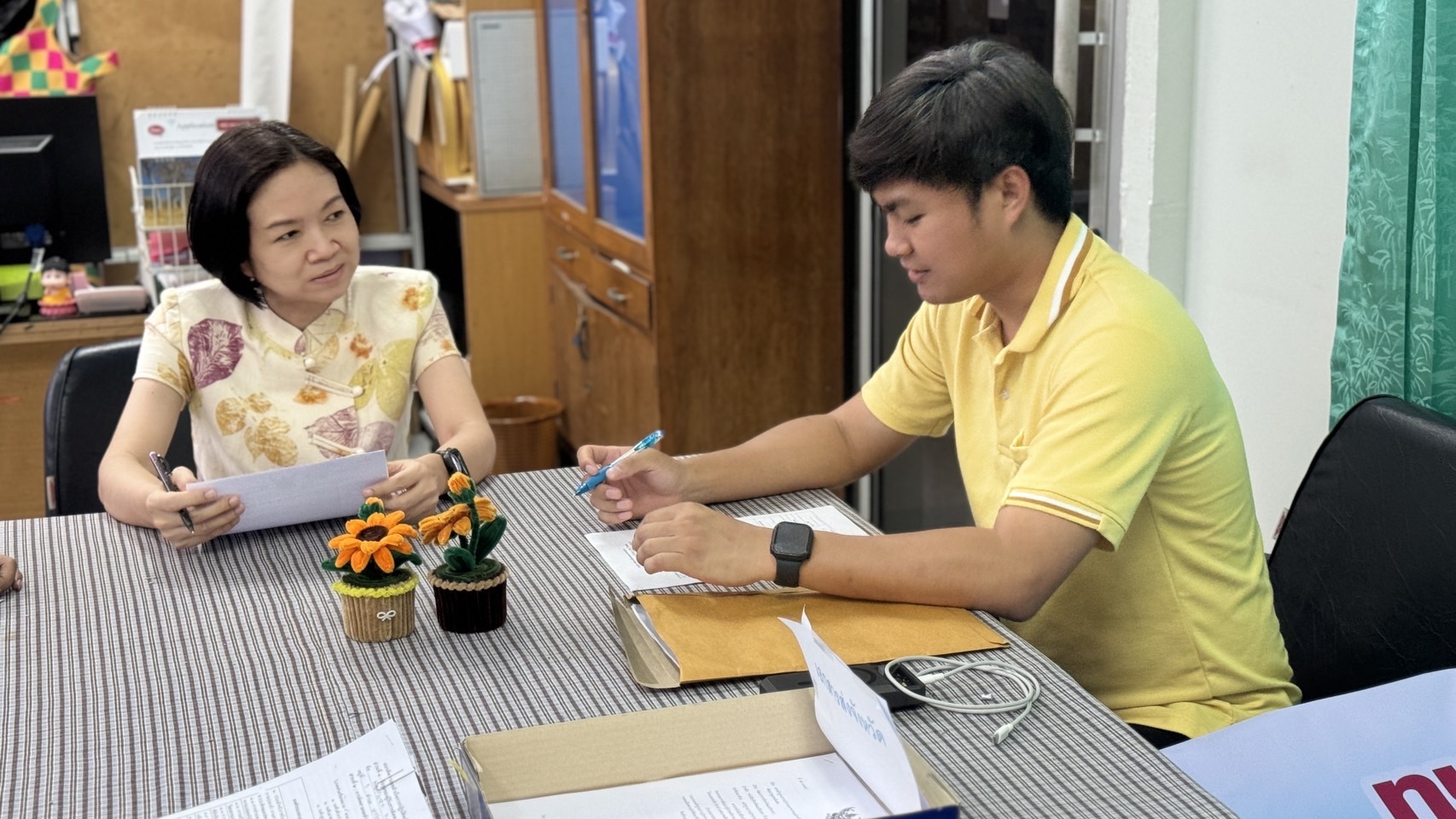 พช.ฉะเชิงเทรา ติดตามเพื่อสนับสนุนการดำเนินงานโครงการบริหารการจัดเก็บข้อมูลความจำเป็นพื้นฐาน (จปฐ.) ปี 2567