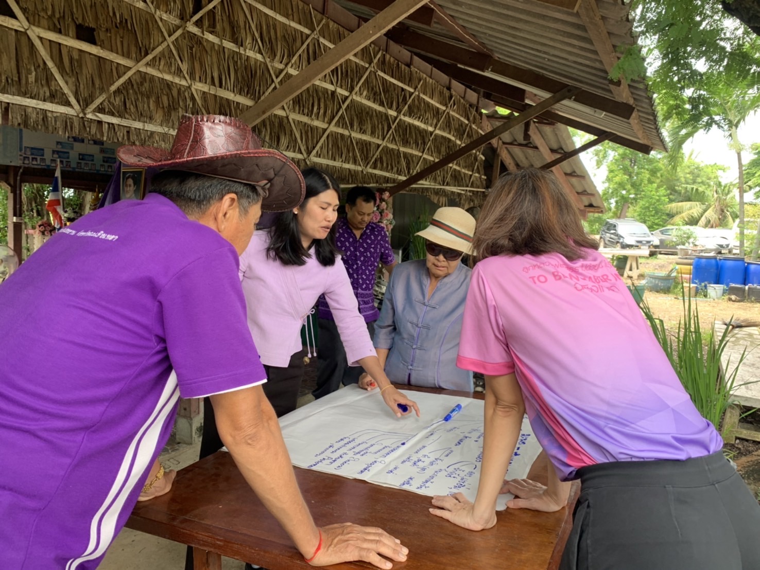 พช.ฉะเชิงเทรา ปิดโครงการส่งเสริมและสนับสนุนกิจกรรมอนุรักษ์พันธุกรรมพืช ตามโครงการอนุรักษ์พันธุกรรมพืชอันเนื่องมาจากพระราชดำริ สมเด็จพระเทพรัตนราชสุดาฯ สยามบรมราชกุมารี (อพ.สธ.)