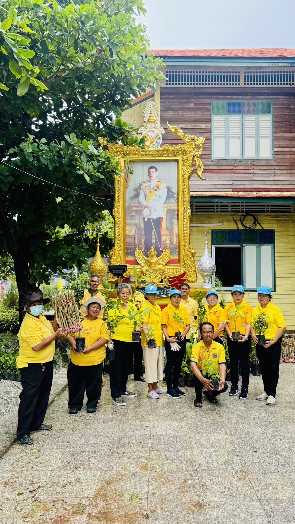 พช.ฉะเชิงเทรา ติดตามการดำเนินโครงการฝึกอบรมการปลูกผักสวนครัว Model 30 ตารางวา ตามหลักปรัชญาของเศรษฐกิจพอเพียง (แค่เอื้อม ก็อิ่ม) จังหวัดฉะเชิงเทรา