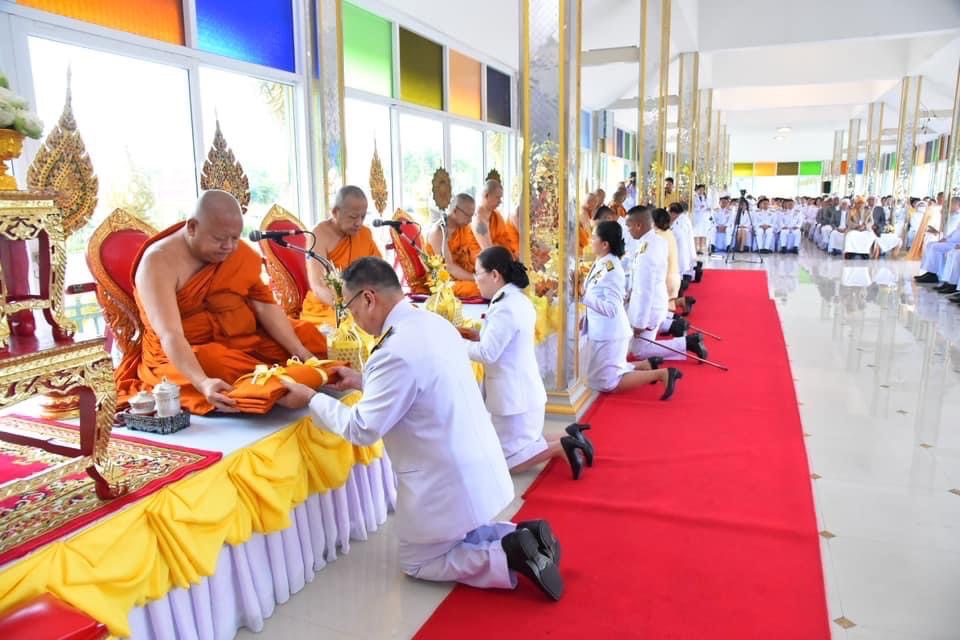 พช.ฉะเชิงเทรา ร่วมทำบุญตักบาตร เนื่องในโอกาสพระราชพิธีมหามงคลเฉลิมพระชนมพรรษา 6 รอบ 28 กรกฎาคม 2567 ที่วัดโสธวรารามวรวิหาร
