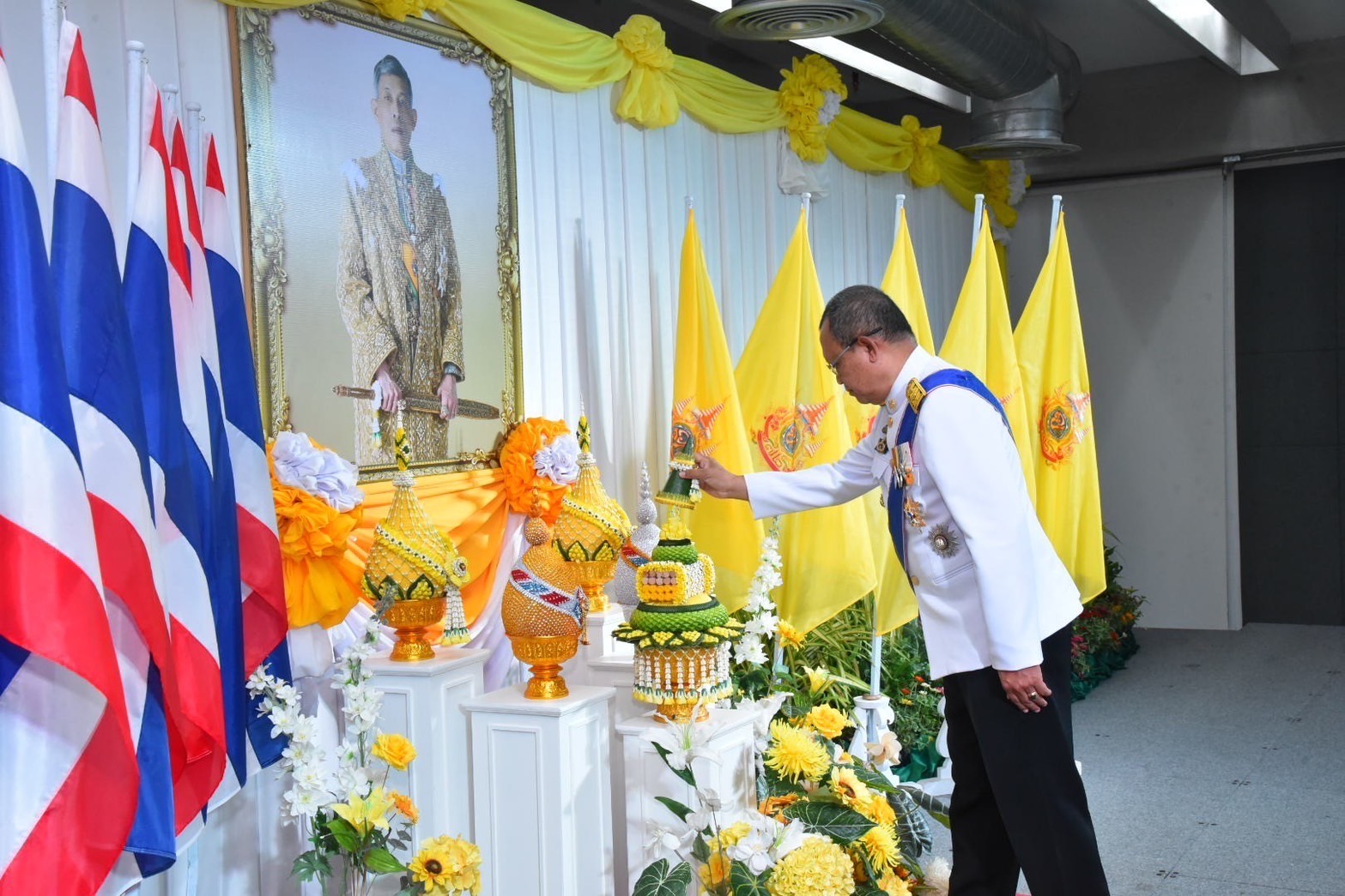 พช.ฉะเชิงเทรา ร่วมงานสโมสรสันนิบาต เฉลิมพระเกียรติ พระบาทสมเด็จพระเจ้าอยู่หัวเนื่องในโอกาสพระราชพิธีมหามงคลเฉลิมพระชนมพรรษา 6 รอบ 28 กรกฎาคม￼ 2567 จังหวัดฉะเชิงเทรา