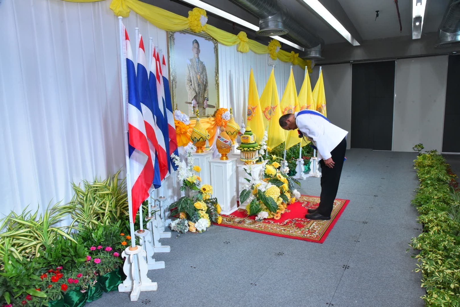 พช.ฉะเชิงเทรา ร่วมงานสโมสรสันนิบาต เฉลิมพระเกียรติ พระบาทสมเด็จพระเจ้าอยู่หัวเนื่องในโอกาสพระราชพิธีมหามงคลเฉลิมพระชนมพรรษา 6 รอบ 28 กรกฎาคม￼ 2567 จังหวัดฉะเชิงเทรา