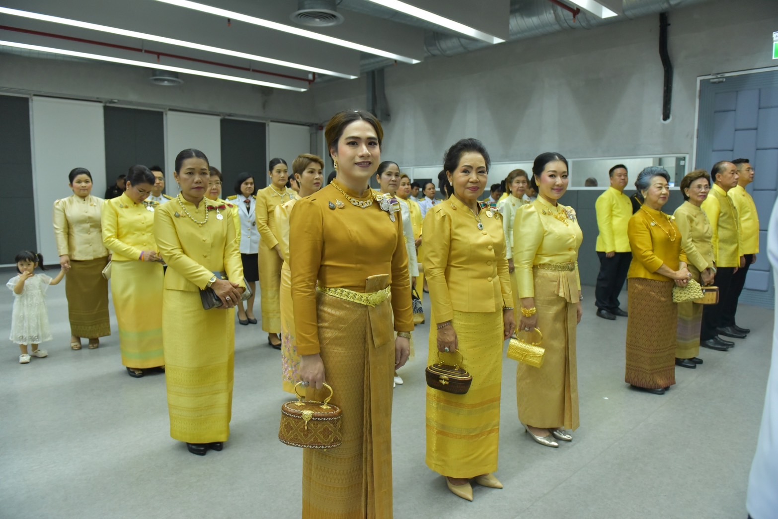 พช.ฉะเชิงเทรา ร่วมงานสโมสรสันนิบาต เฉลิมพระเกียรติ พระบาทสมเด็จพระเจ้าอยู่หัวเนื่องในโอกาสพระราชพิธีมหามงคลเฉลิมพระชนมพรรษา 6 รอบ 28 กรกฎาคม￼ 2567 จังหวัดฉะเชิงเทรา