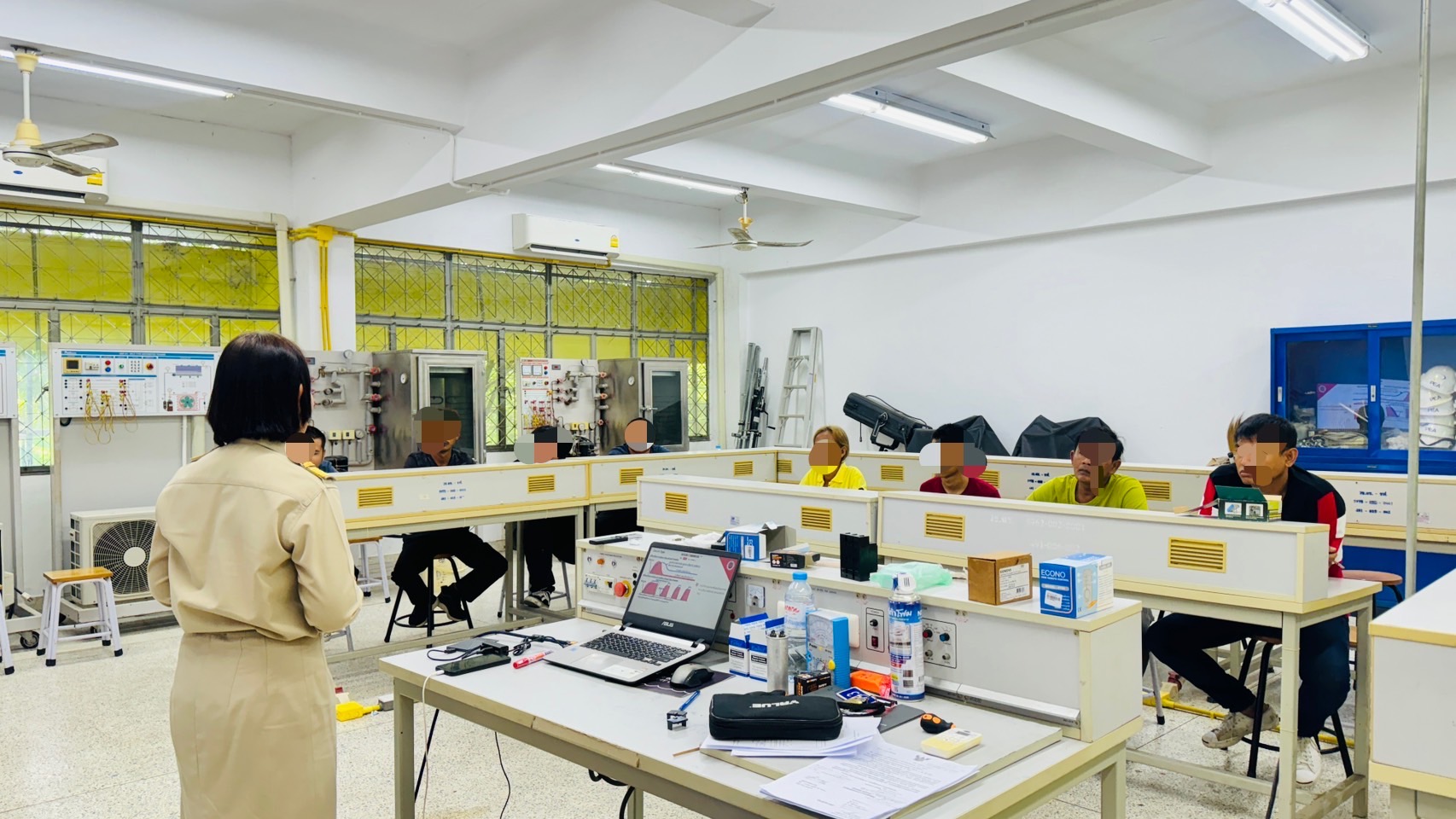 พช.ฉะเชิงเทรา ฝึกอบรมโครงการเครือข่ายกองทุนแม่ของแผ่นดินระดับจังหวัด หนุนเสริมสัมมาชีพชุมชนแก่เยาวชนกลุ่มเสี่ยงหรือผู้ผ่านการบำบัด