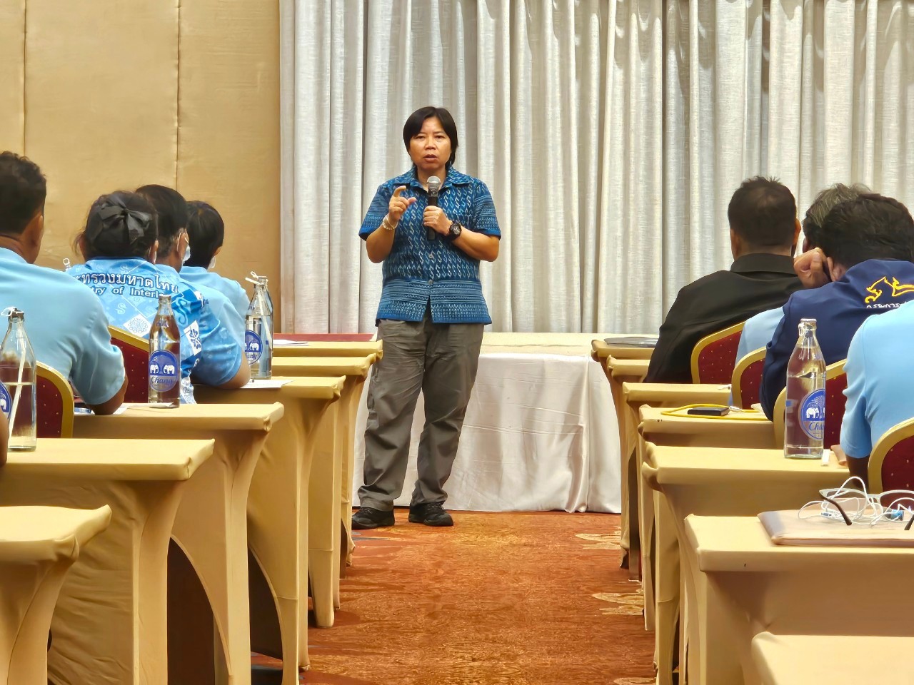 พช. ฉะเชิงเทรา ร่วมโครงการพระราชทานเงินขวัญถุงกองทุนแม่ของแผ่นดิน ประจำปี 2567