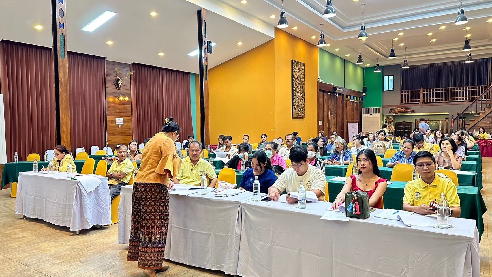 ฉะเชิงเทราเตรียมความพร้อมการคัดสรรสุดยอดหนึ่งตำบล หนึ่งผลิตภัณฑ์ไทย ปี พ.ศ. 2567 (OTOP Product Champion : OPC)