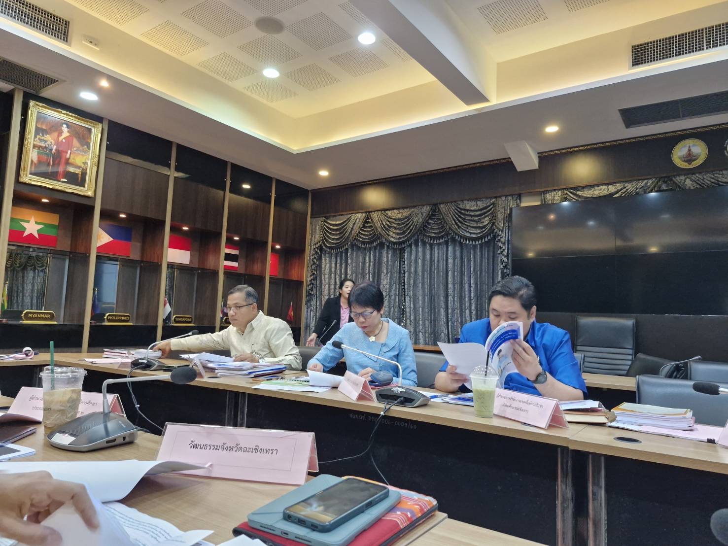 พช. ฉะเชิงเทรา ร่วมประชุมคณะกรรมการคัดเลือกเด็กและเยาวชนดีเด่นจังหวัดฉะเชิงเทรา