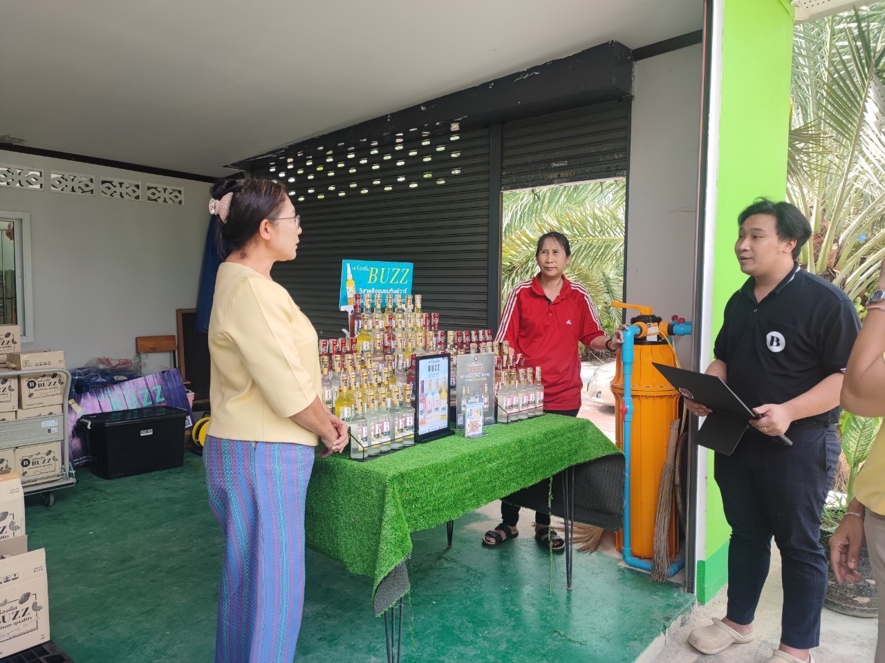 พช. ฉะเชิงเทรา ส่งเสริมสนับสนุนการเตรียมความพร้อมผลิตภัณฑ์ OTOP เข้าสู่การคัดสรรสุดยอดหนึ่งตำบล หนึ่งผลิตภัณฑ์ไทย ปี พ.ศ. 2567 (OTOP Product Chamion:OPC)