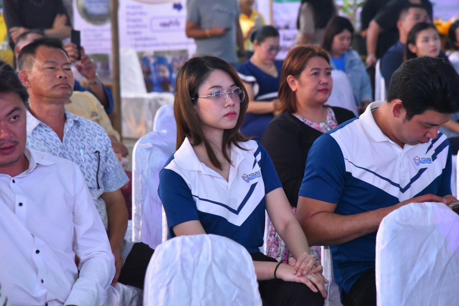 สุดยิ่งใหญ่ ! แปดริ้วรวมพลังประกาศความสำเร็จขจัดความยากจน โชว์วิถี 5 เซียนแก้จน 16 นิทรรศการความสำเร็จ !!