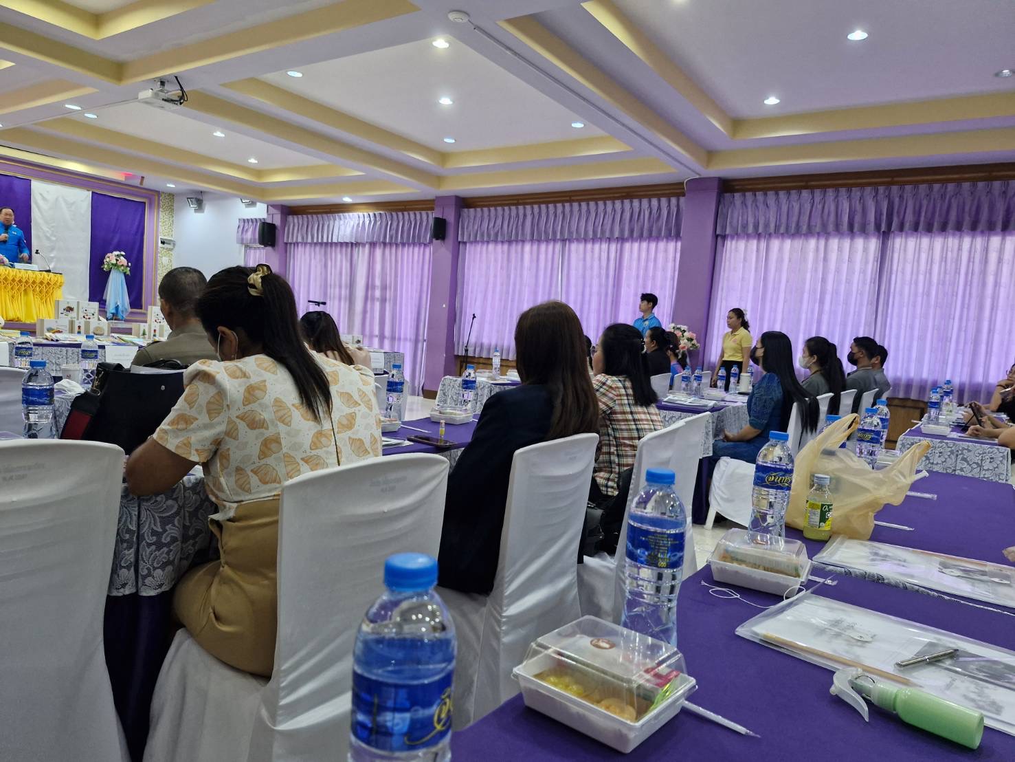 พช. ฉะเชิงเทรา ร่วมโครงการอบรม เชิงปฏิบัติการเพื่อพัฒนาศักยภาพผู้ปฏิบัติงานด้านเด็กปฐมวัยของสถานรับเลี้ยงเด็กเอกชน จังหวัดฉะเชิงเทรา ประจำปี 2567