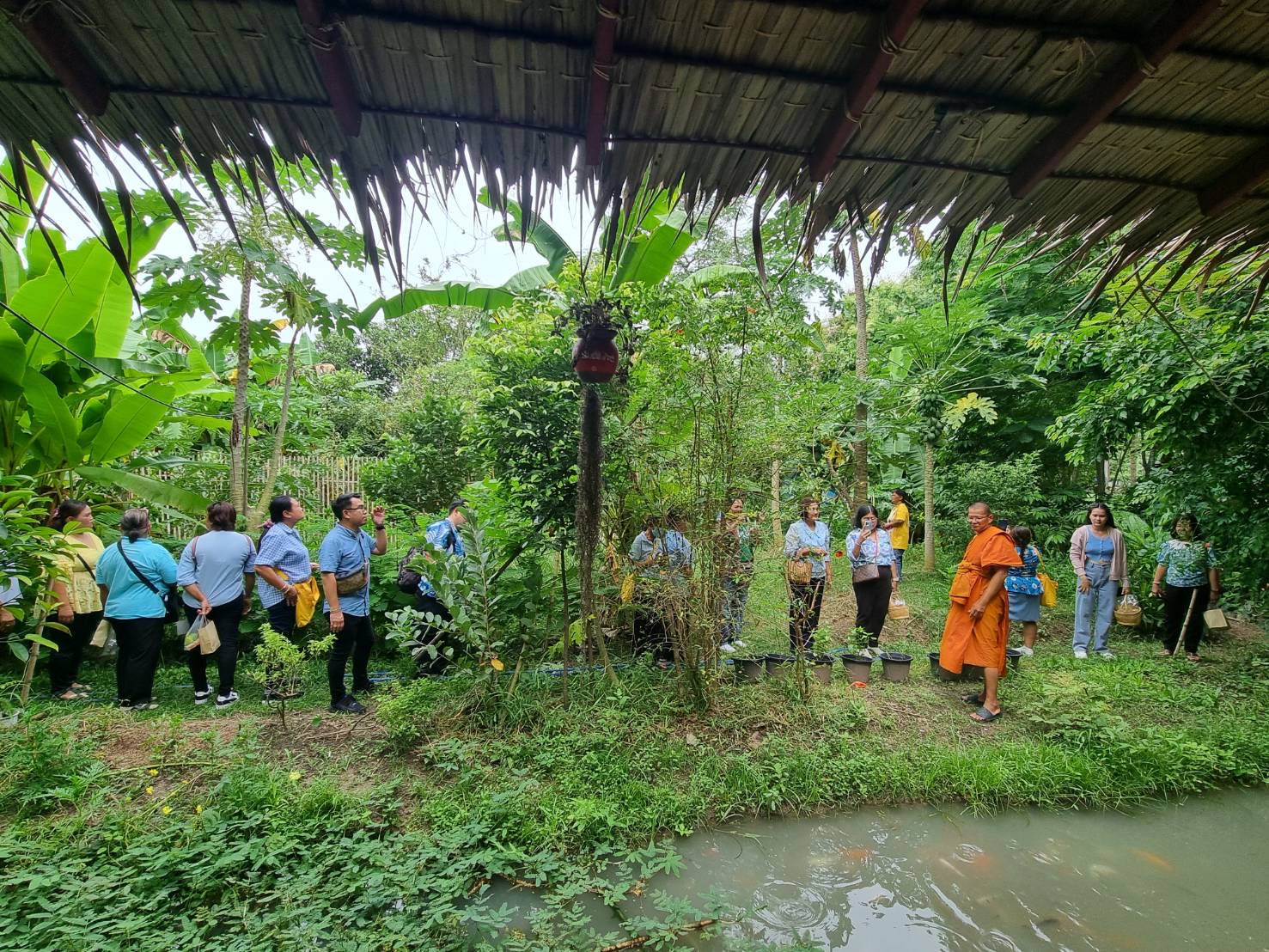 💥 พช. ฉะเชิงเทรา ต้อนรับการศึกษาดูงานการบริหารงานแบบมีส่วนร่วมของตำบลเข้มแข็งตามหลักปรัชญาของเศรษฐกิจพอเพียง