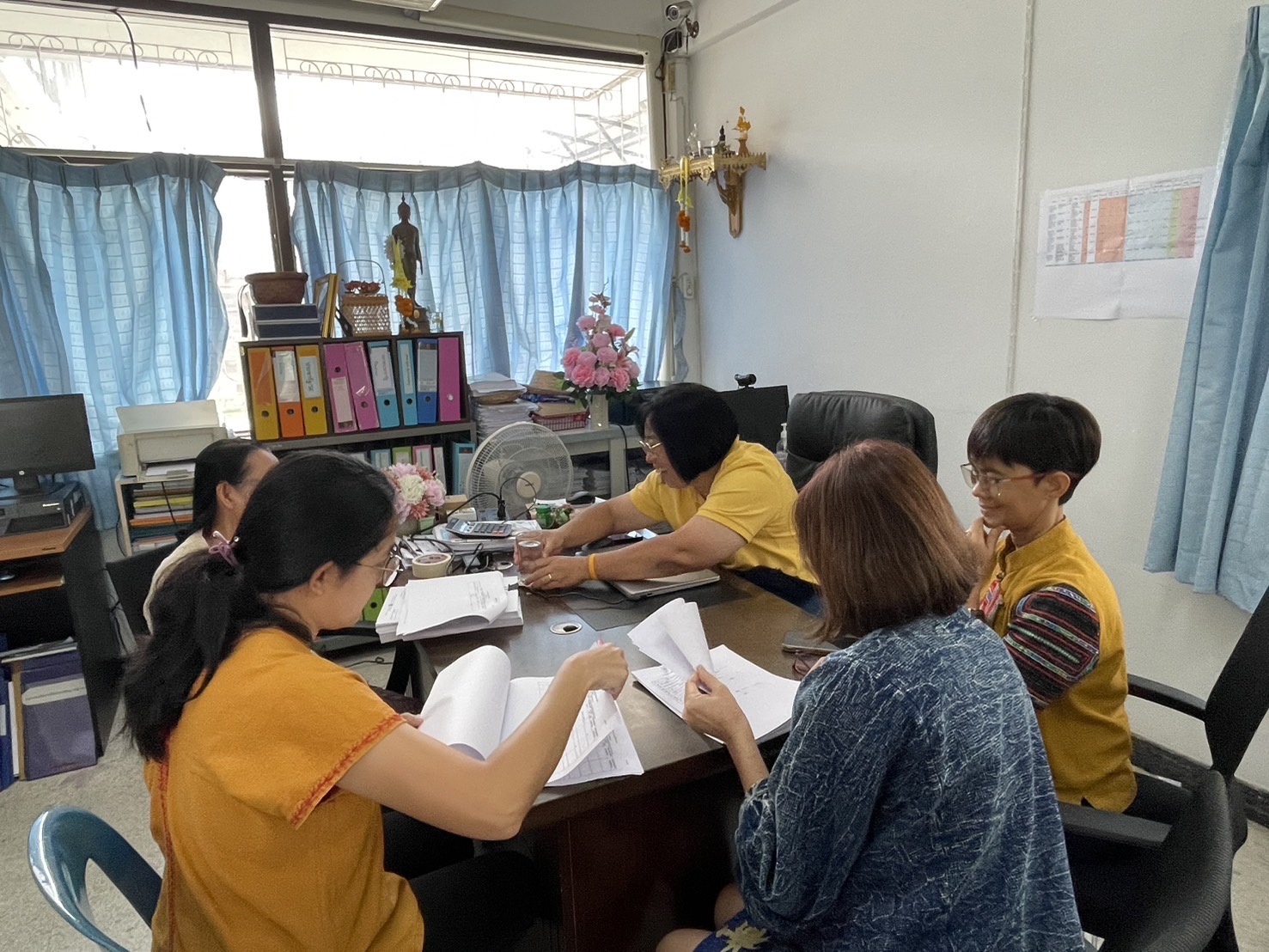 พช.ฉะเชิงเทราลงพื้นที่ติดตามการดำเนินงาน กองทุนพัฒนาบทบาทสตรี ประเภทเงินอุดหนุน  (ระหว่างปี 2561 ถึง 2566)