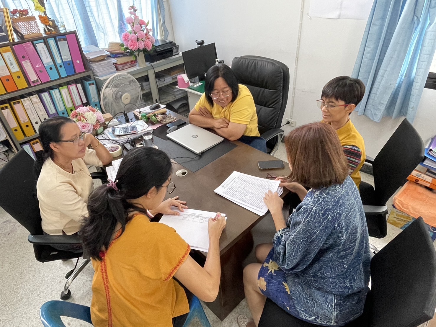 พช.ฉะเชิงเทราลงพื้นที่ติดตามการดำเนินงาน กองทุนพัฒนาบทบาทสตรี ประเภทเงินอุดหนุน  (ระหว่างปี 2561 ถึง 2566)