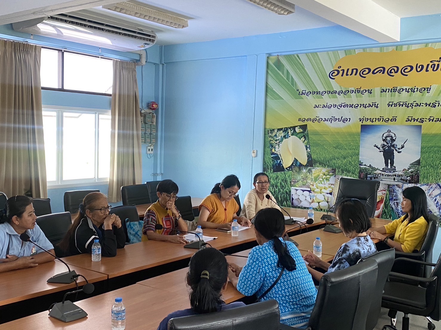 พช.ฉะเชิงเทราลงพื้นที่ติดตามการดำเนินงาน กองทุนพัฒนาบทบาทสตรี ประเภทเงินอุดหนุน  (ระหว่างปี 2561 ถึง 2566)