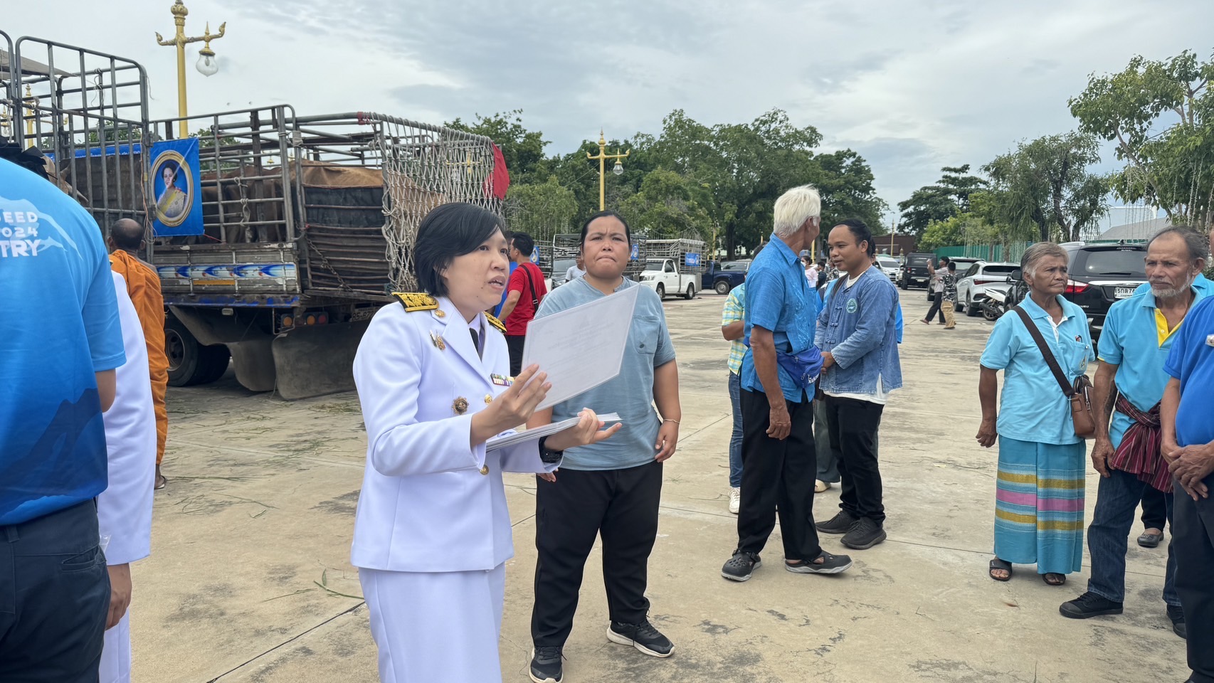 พช. ฉะเชิงเทรา ร่วมกิจกรรมเฉลิมพระเกียรติถวายเป็นพระราชกุศลแด่สมเด็จพระนางเจ้าสิริกิติ์ พระบรมราชินีนาถ พระบรมราชชนนีพันปีหลวง เนื่องในโอกาสวันเฉลิมพระชนมพรรษา ๑๒ สิงหาคม”