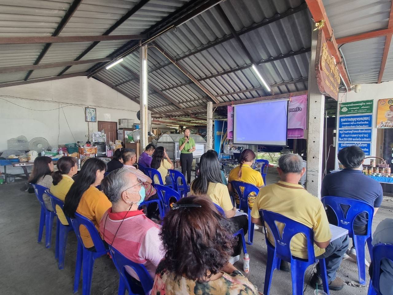 💥 พช. ฉะเชิงเทรา จัดประชุมคณะทำงานการพัฒนาเศรษฐกิจฐานรากและประชารัฐ (E3) ในพื้นที่ของกลุ่มอำเภอสุวรรณภูมิ