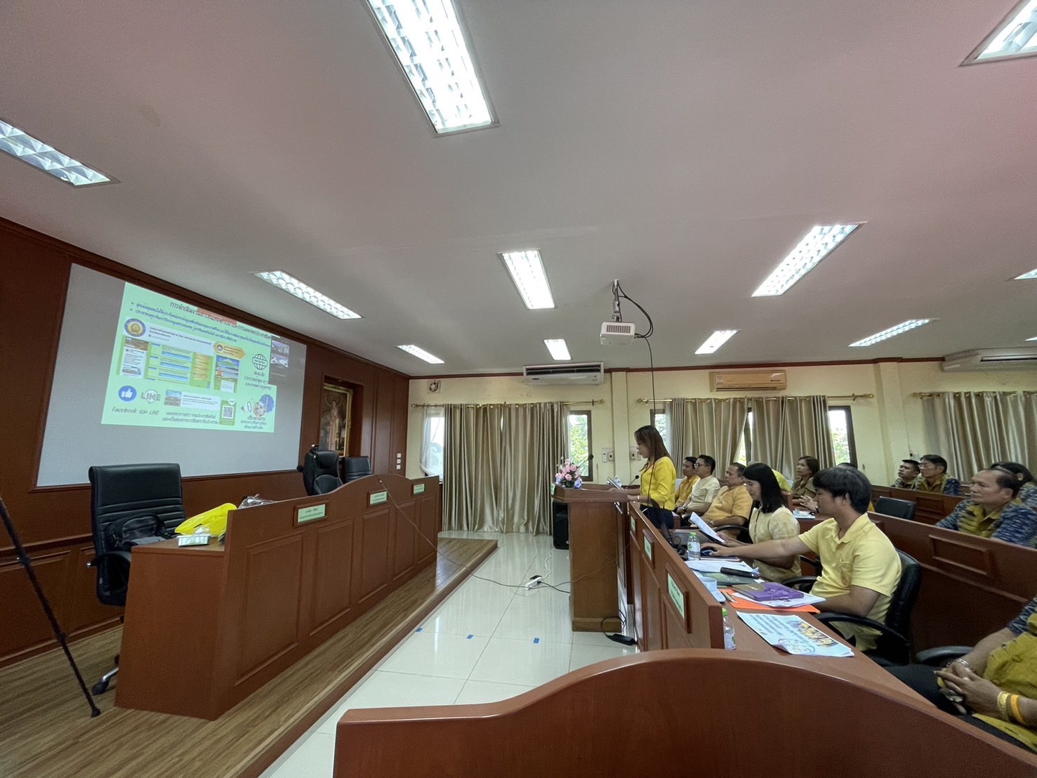 พช.ฉะเชิงเทรา ร่วมกับทีมสารสนเทศตำบลแสนภูดาษ เข้ารับการประกวดการจัดทำสารสนเทศตำบลต้นแบบเพื่อพัฒนาคุณภาพชีวิต ระดับประเทศ