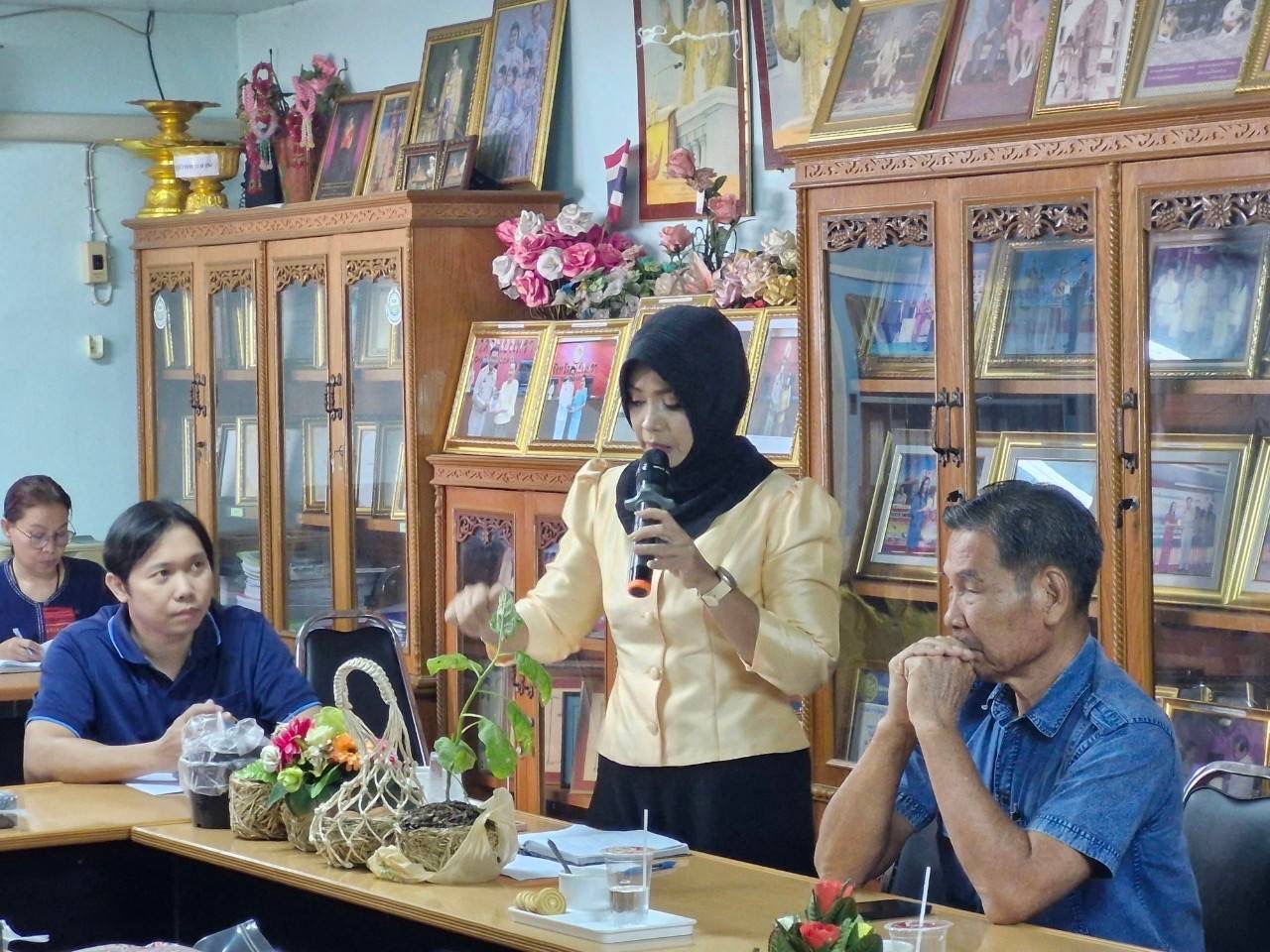 💥 พช. ฉะเชิงเทรา จัดประชุมคณะทำงานการพัฒนาเศรษฐกิจฐานรากและประชารัฐ (E3) ในพื้นที่ของกลุ่มอำเภอสุวรรณภูมิ