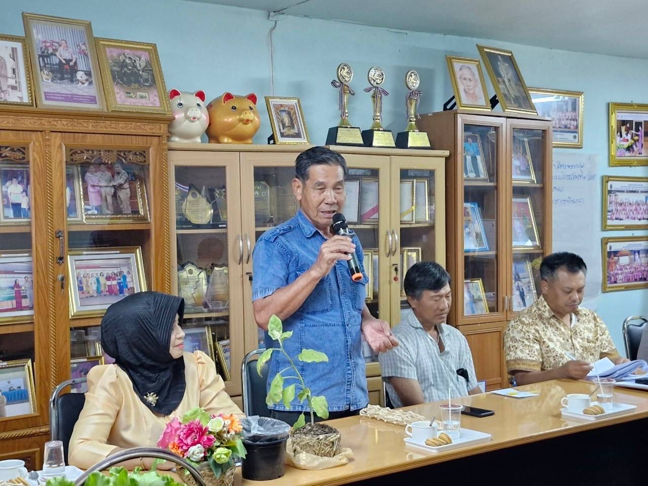 💥 พช. ฉะเชิงเทรา จัดประชุมคณะทำงานการพัฒนาเศรษฐกิจฐานรากและประชารัฐ (E3) ในพื้นที่ของกลุ่มอำเภอสุวรรณภูมิ