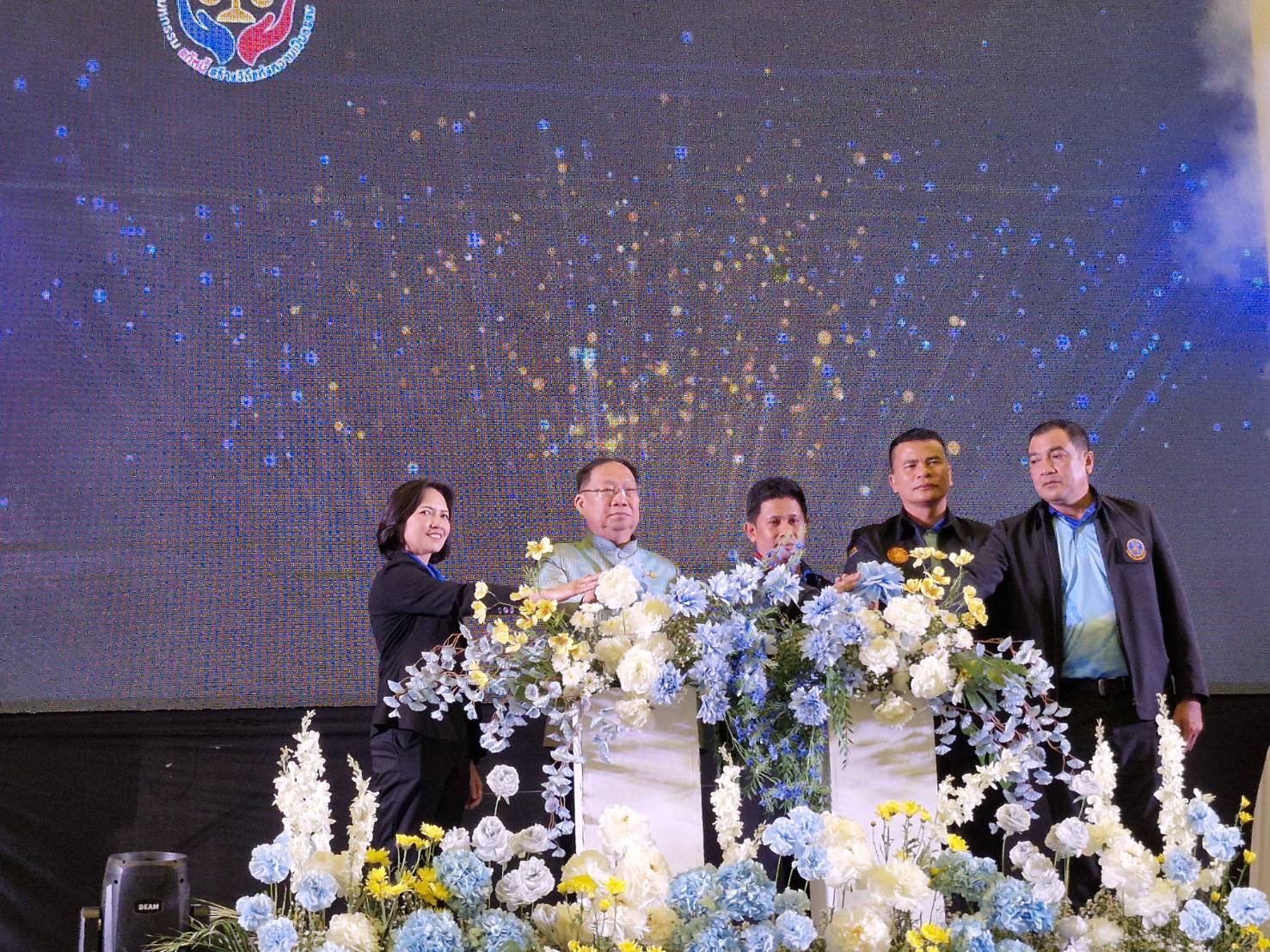 พช. ฉะเชิงเทรา ร่วม “มหกรรมแก้หนี้ สร้างวิถีแห่งความเป็นธรรม” จังหวัดฉะเชิงเพรา