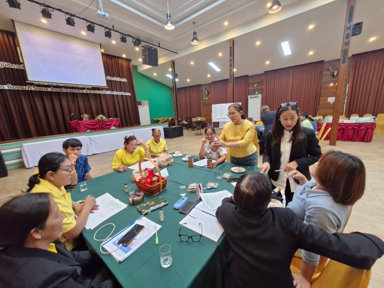 พช.ฉะเชิงเทรา จัดการประชุมเชิงปฏิบัติการส่งเสริมการสร้างรายได้จากกิจการอาหารปลอดภัยระดับจังหวัด วันที่ 21สิงหาคม 2567 ณ ห้องบางตลาด โรงแรม ที วินเทจ ตำบลท่าทองหลาง อำเภอบางคล้า จังหวัดฉะเชิงเทรา