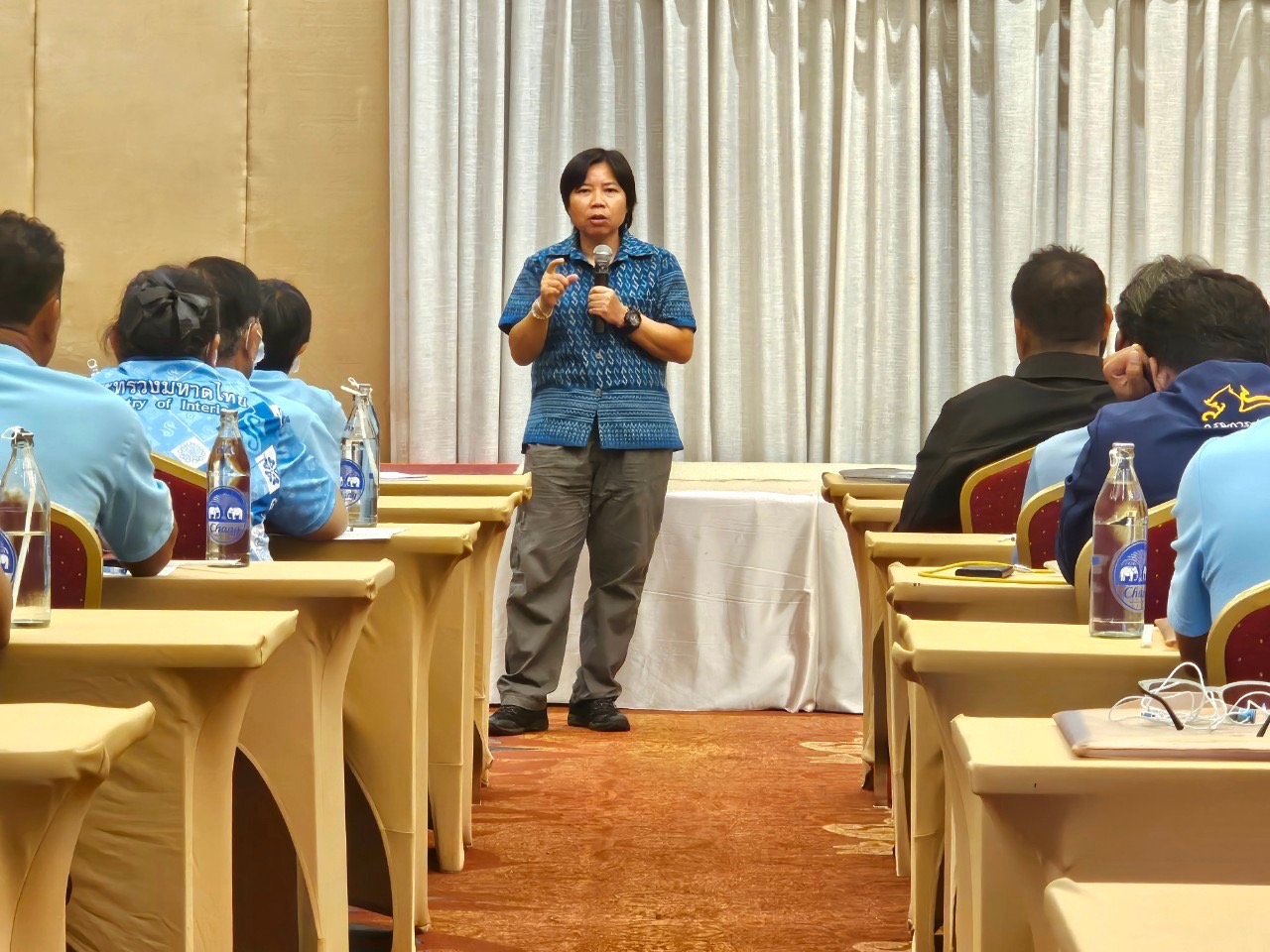 พช. ฉะเชิงเทรา ร่วมโครงการพระราชทานเงินขวัญถุงกองทุนแม่ของแผ่นดิน ประจำปี 2567